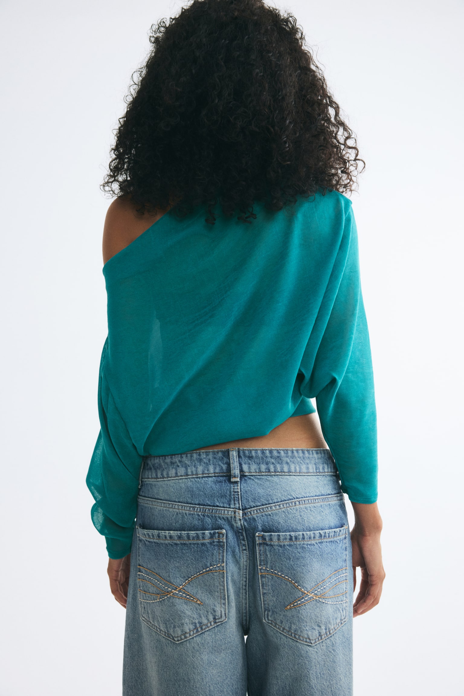Женский топ H&M Loose-Fit One-Shoulder Top, цвет: Бирюзовый — фото 4