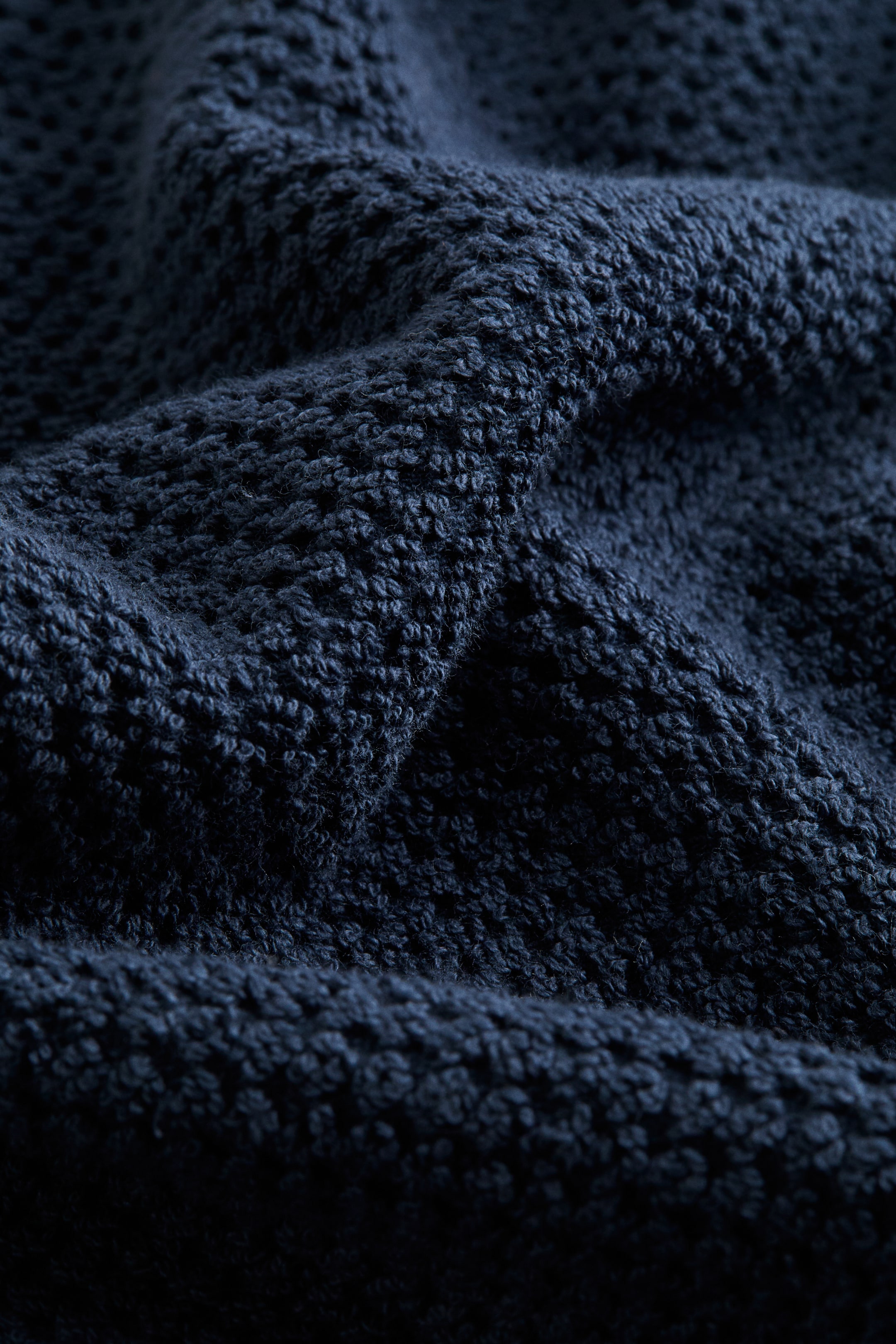 View larger image: Cotton terry bath towel - Navy blue - Home All | H&M GB 3