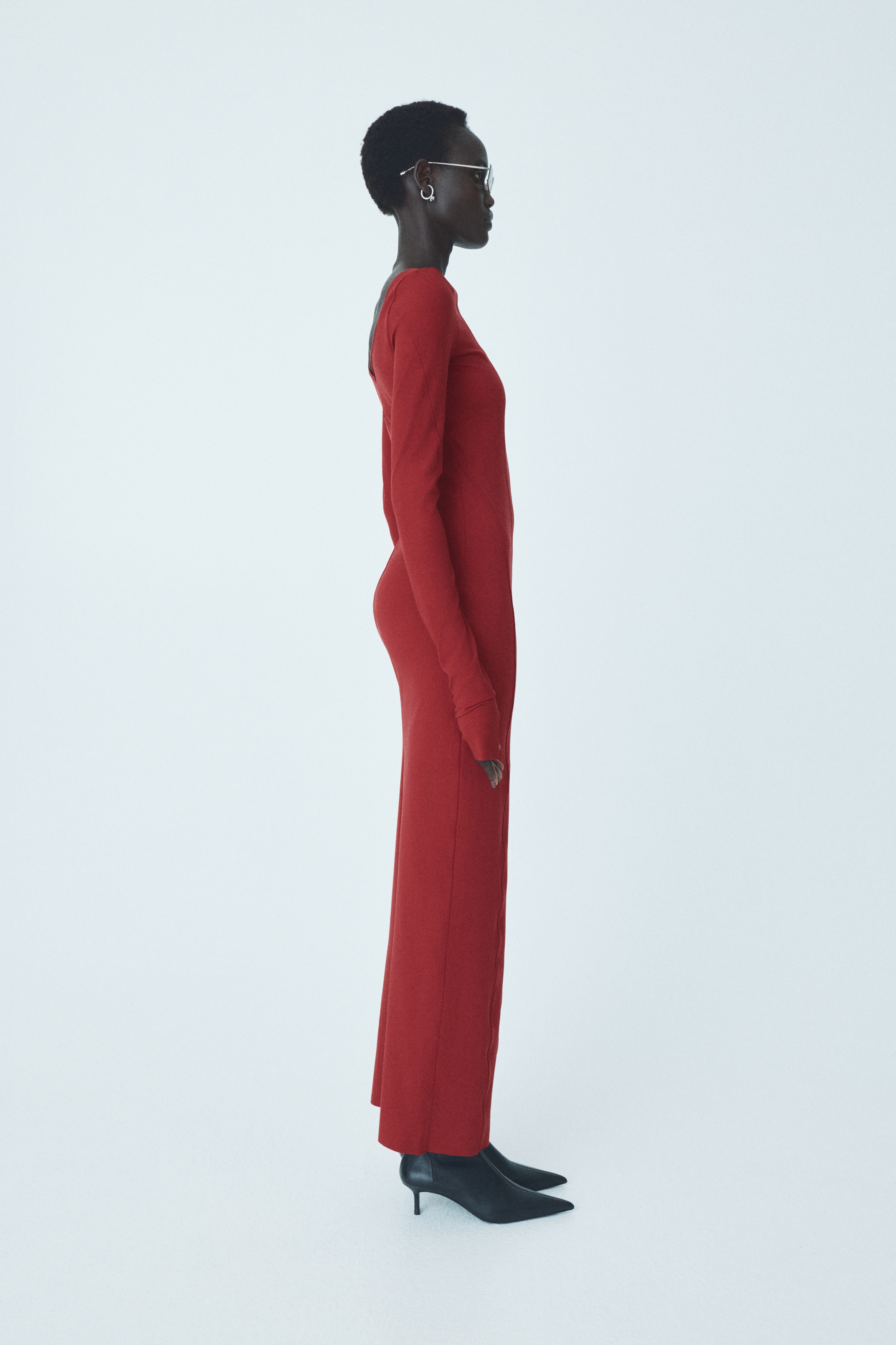 Red Bodycon Dresses | Bandage, Midi & Long-Sleeve | H&M SG Red Bodycon Dresses | Bandage, Midi & Long-Sleeve | H&M SG