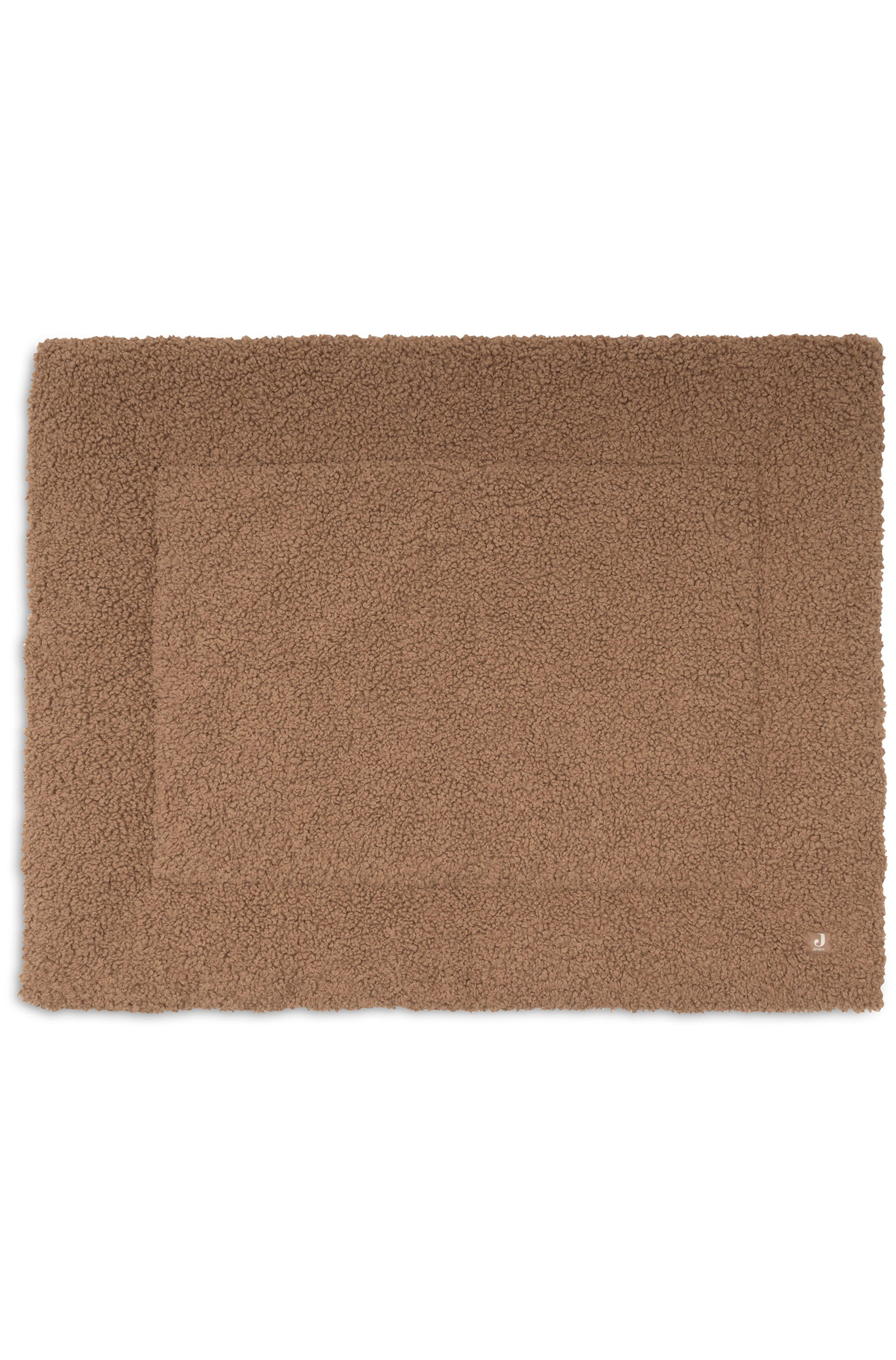 Größeres Bild ansehen: Eine rechteckige braune Haustiermatte mit einer strukturierten Sherpa-Fleece-Oberfläche und einer genähten rechteckigen Bordüre, die einen gerahmten Innenbereich bildet. In der unteren rechten Ecke befindet sich ein kleines weißes Logo-Label.