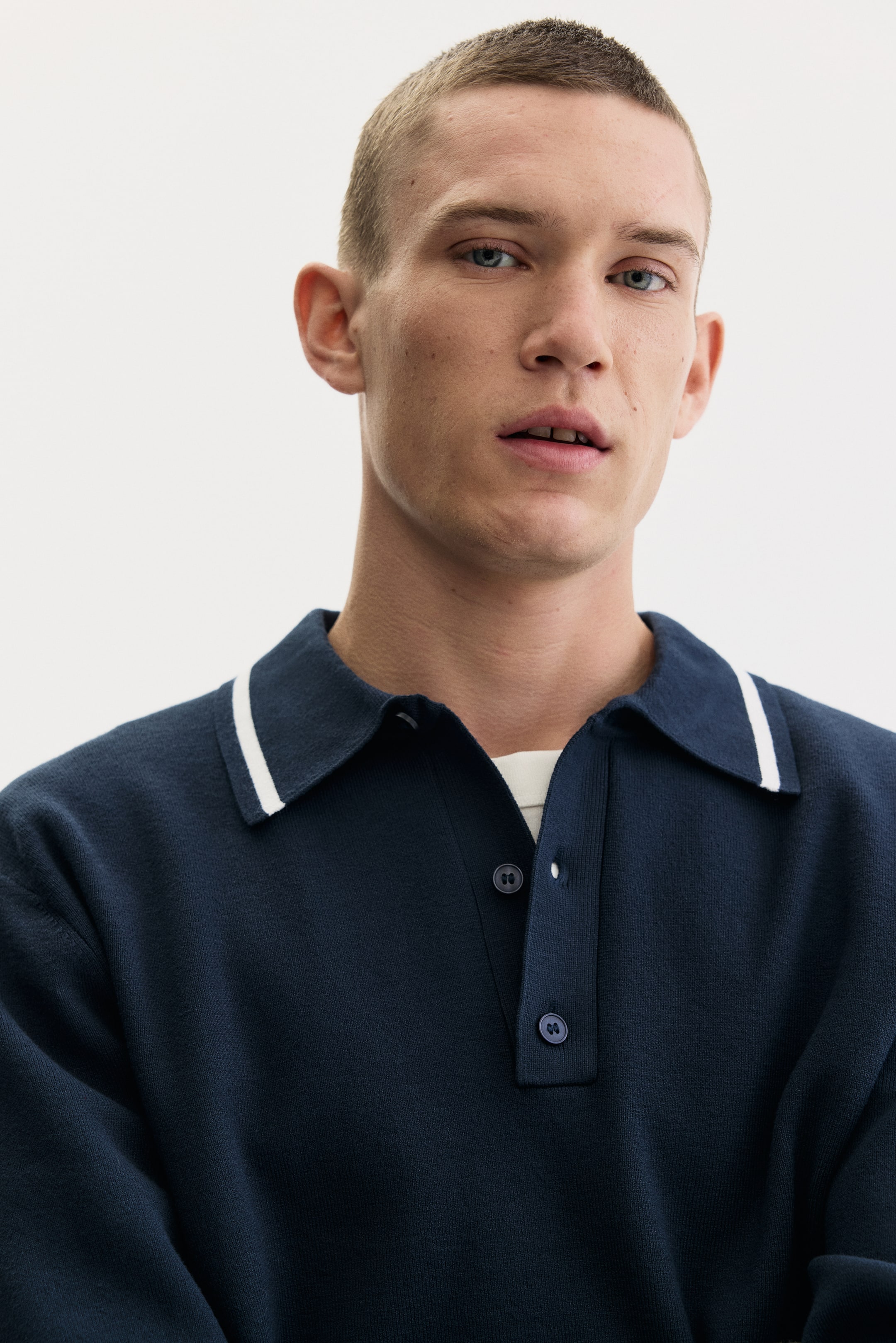 View larger image: Loose Fit Fine-knit polo shirt - Navy blue - Men | H&M SG 3