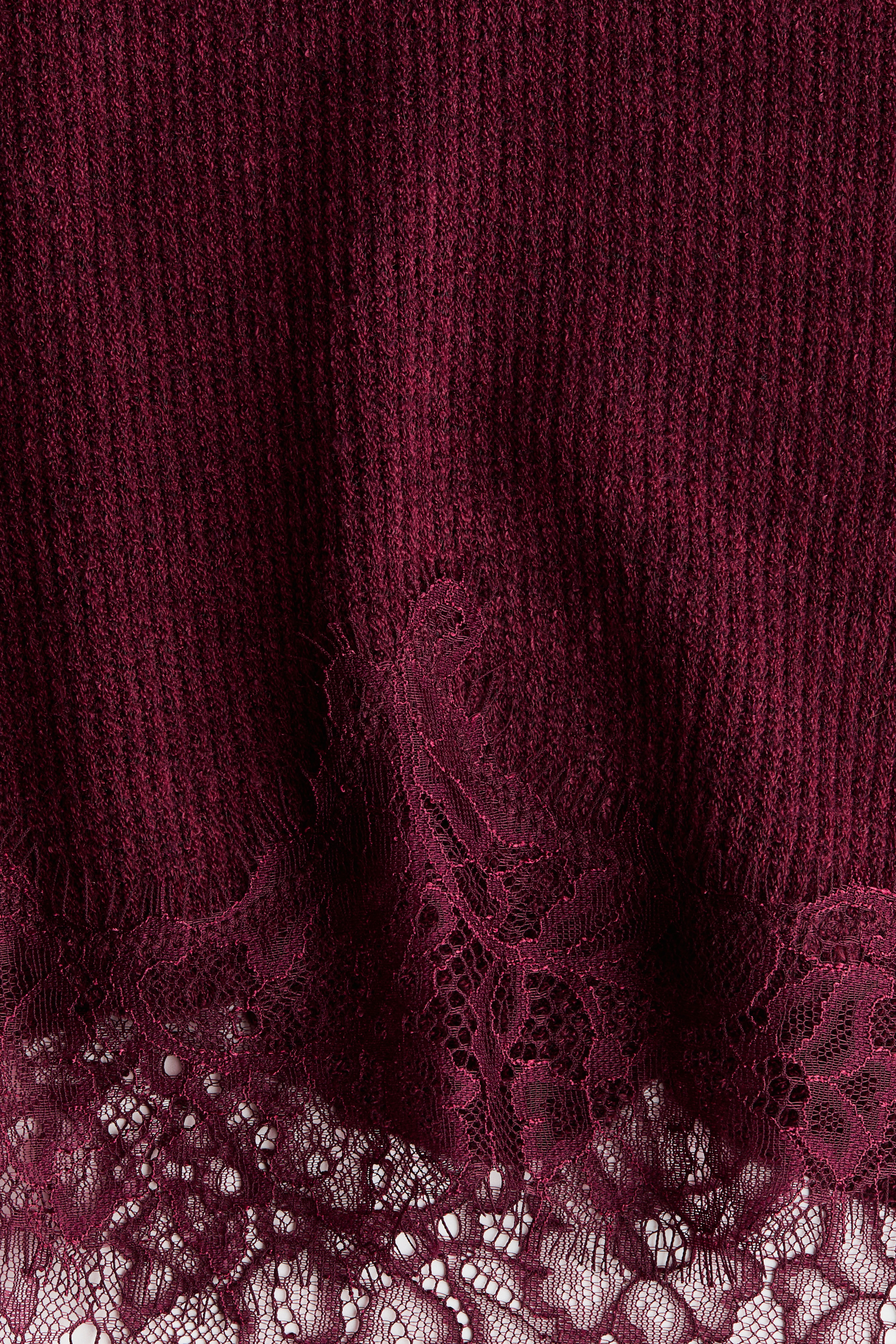 Loose-Fit Lace-Trimmed Top