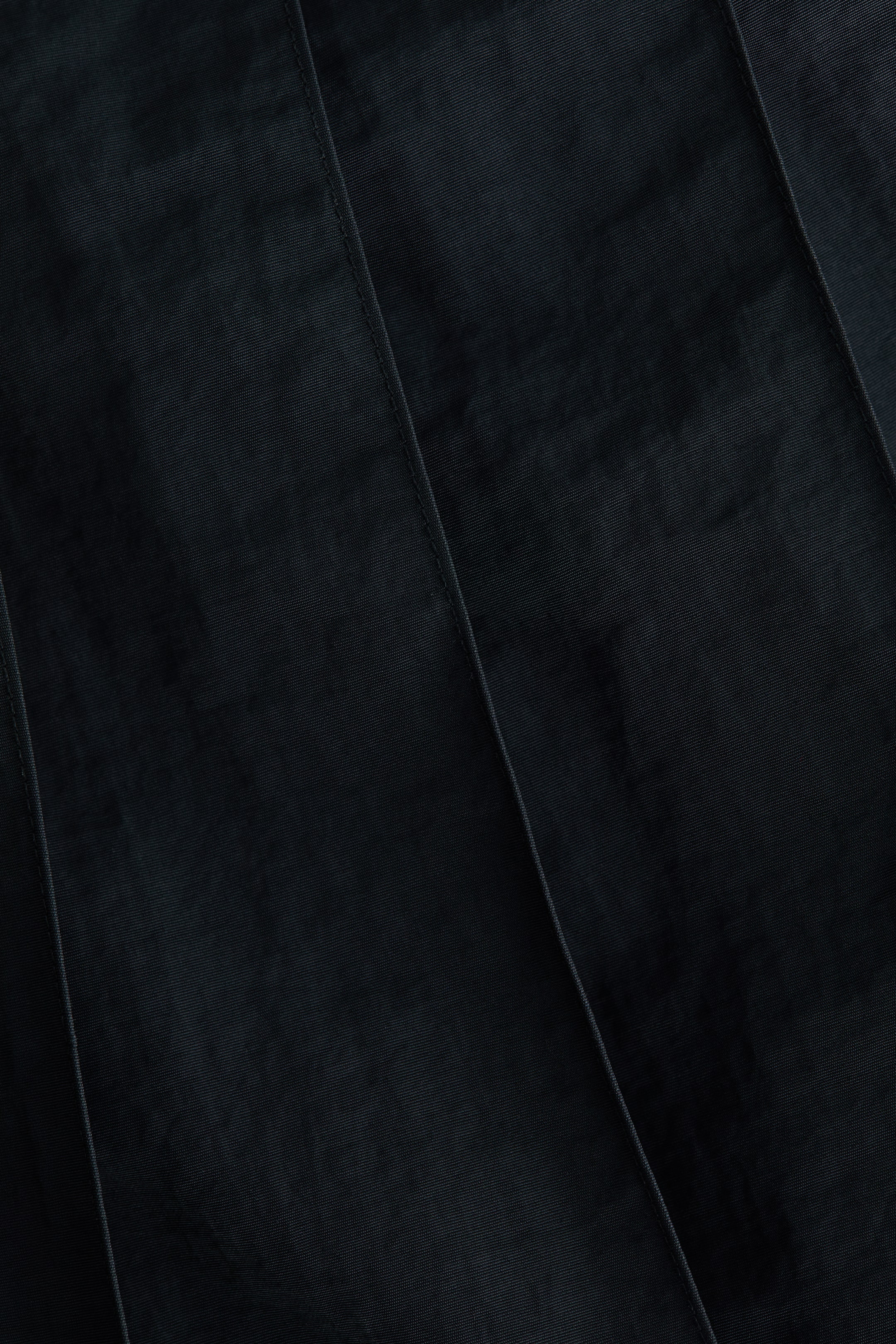 拡大画像を表示: プリーツスカートワンピース - ブラック - レディース | H&M JP 2