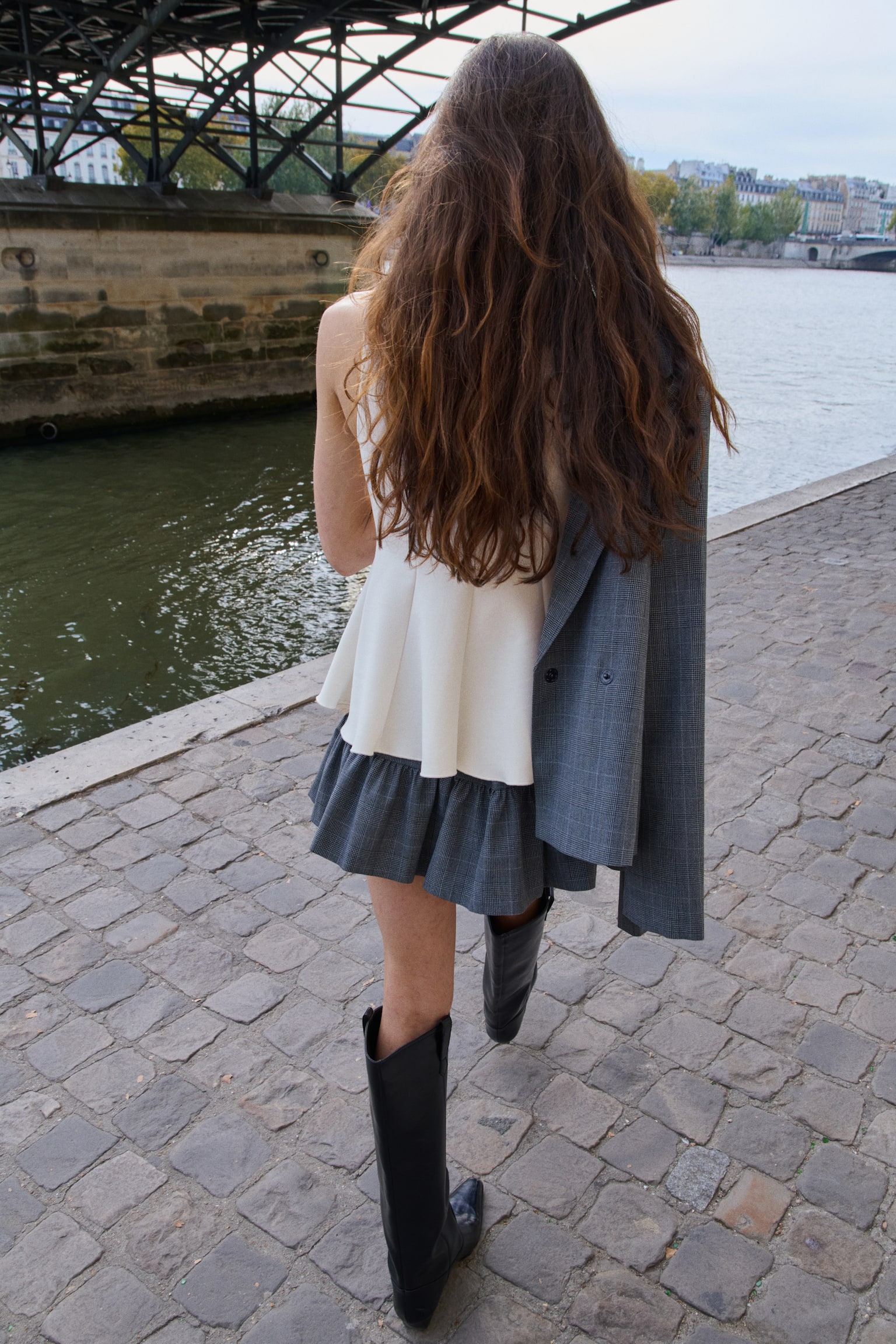 Sleeveless peplum top - White/Black/Red - 3