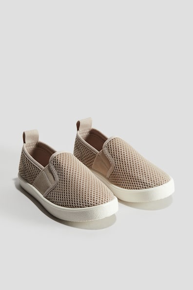 Slip-on-Sneaker aus Mesh - Ohne Absatz - Taupe - Kids | H&M DE
