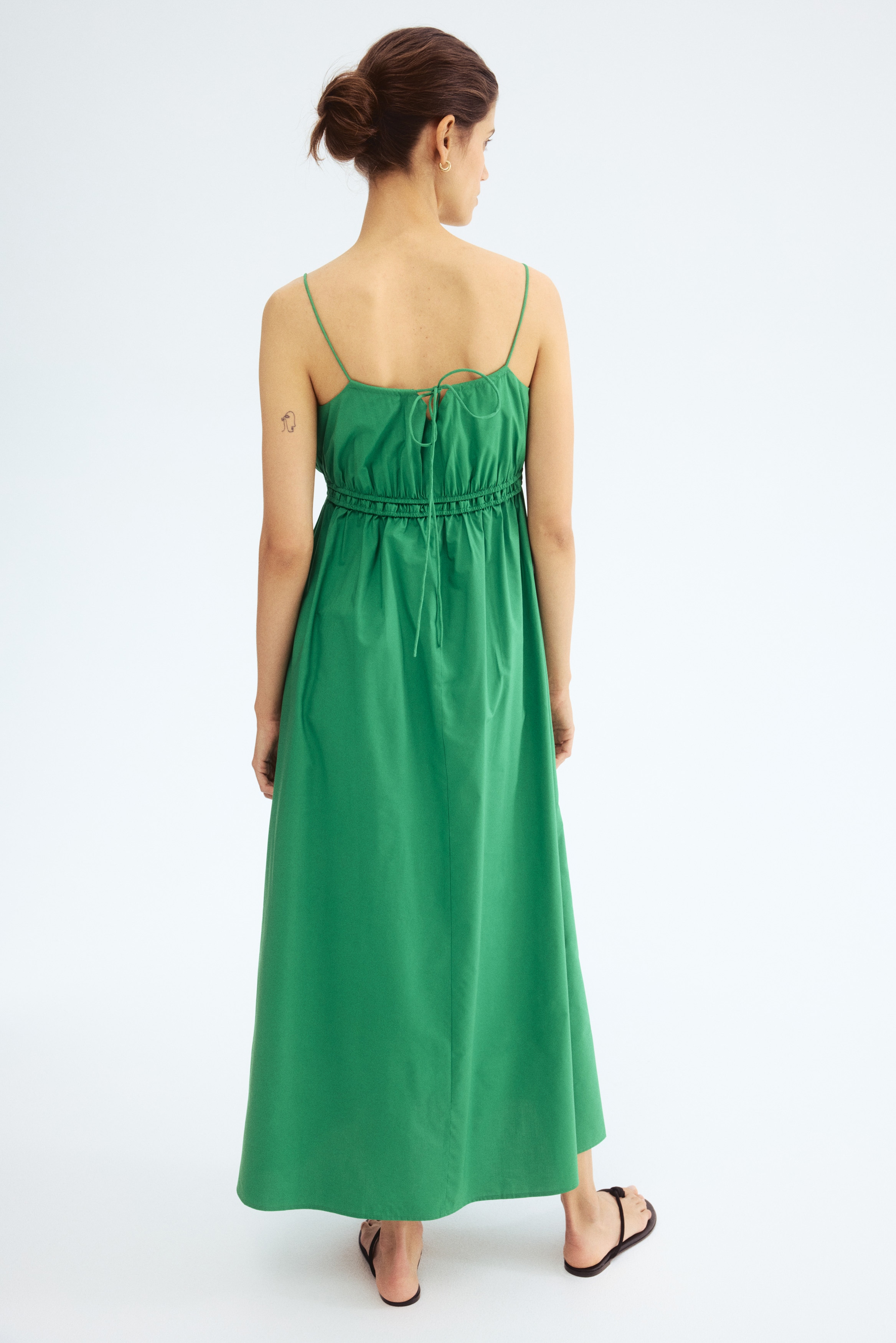 Green Maternity Dresses | Shirt, Wrap, Maxi & Pliss | H&M GB