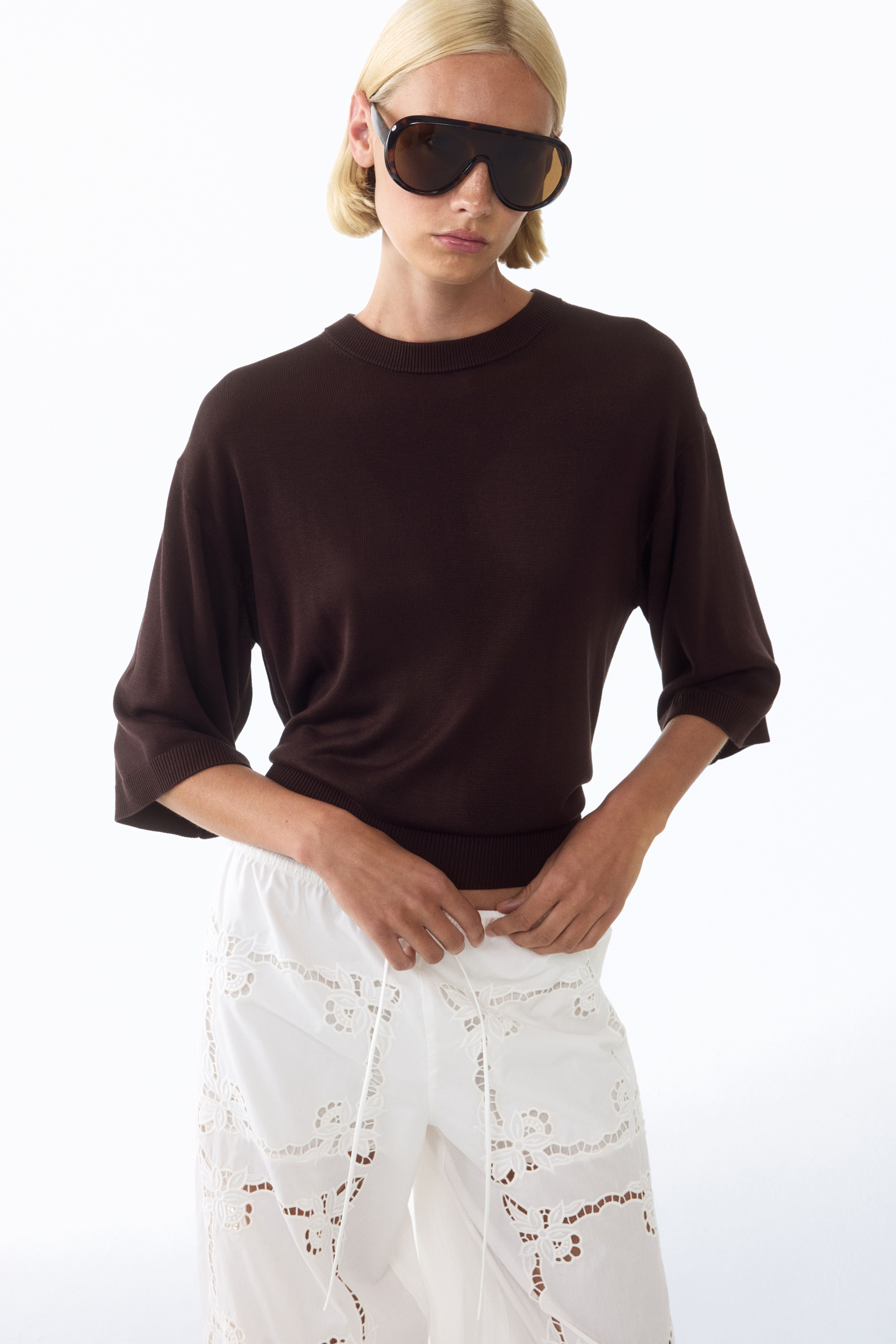 Short-Sleeved Fine-Knit Top