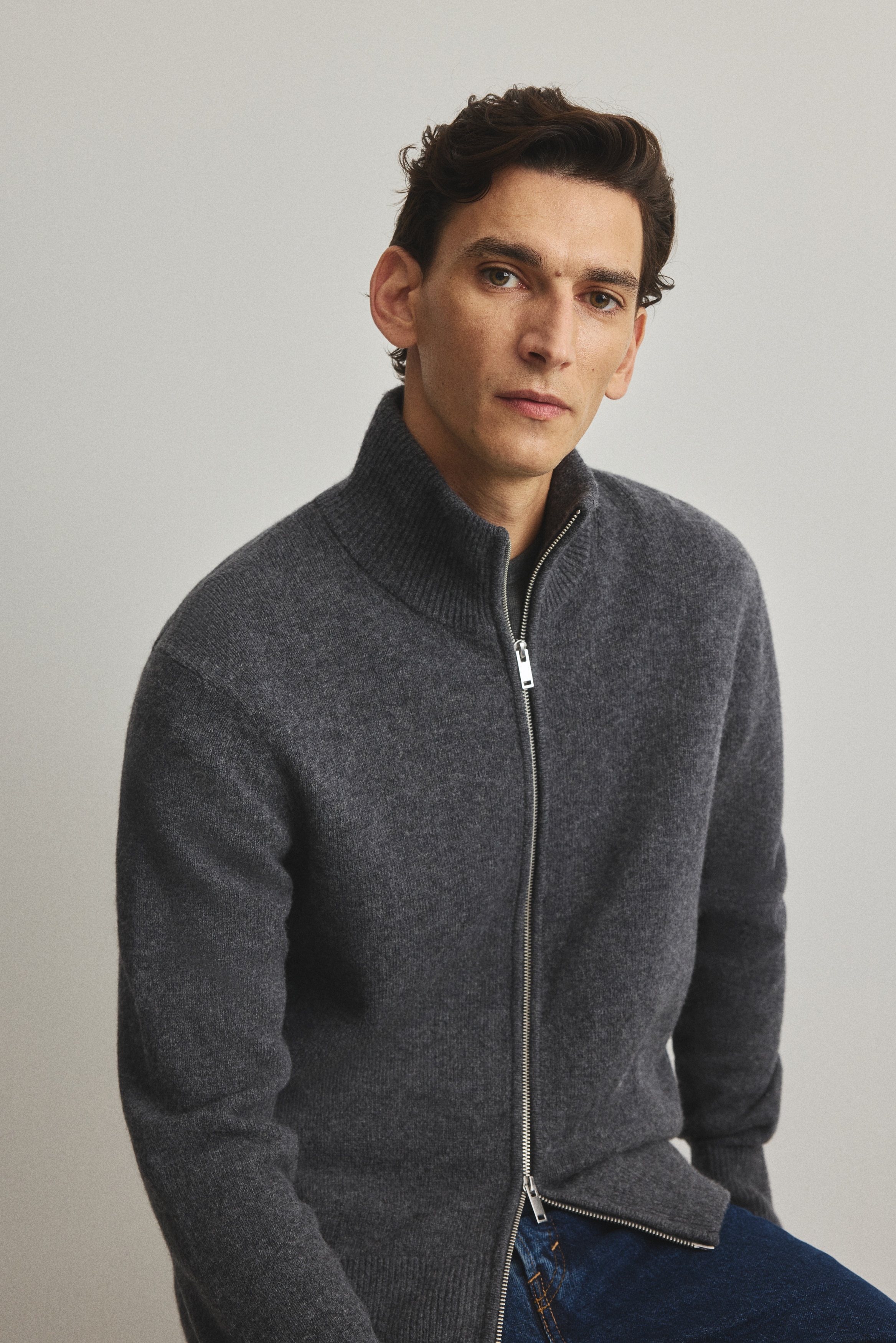 Regular Fit Wool zip-through cardigan