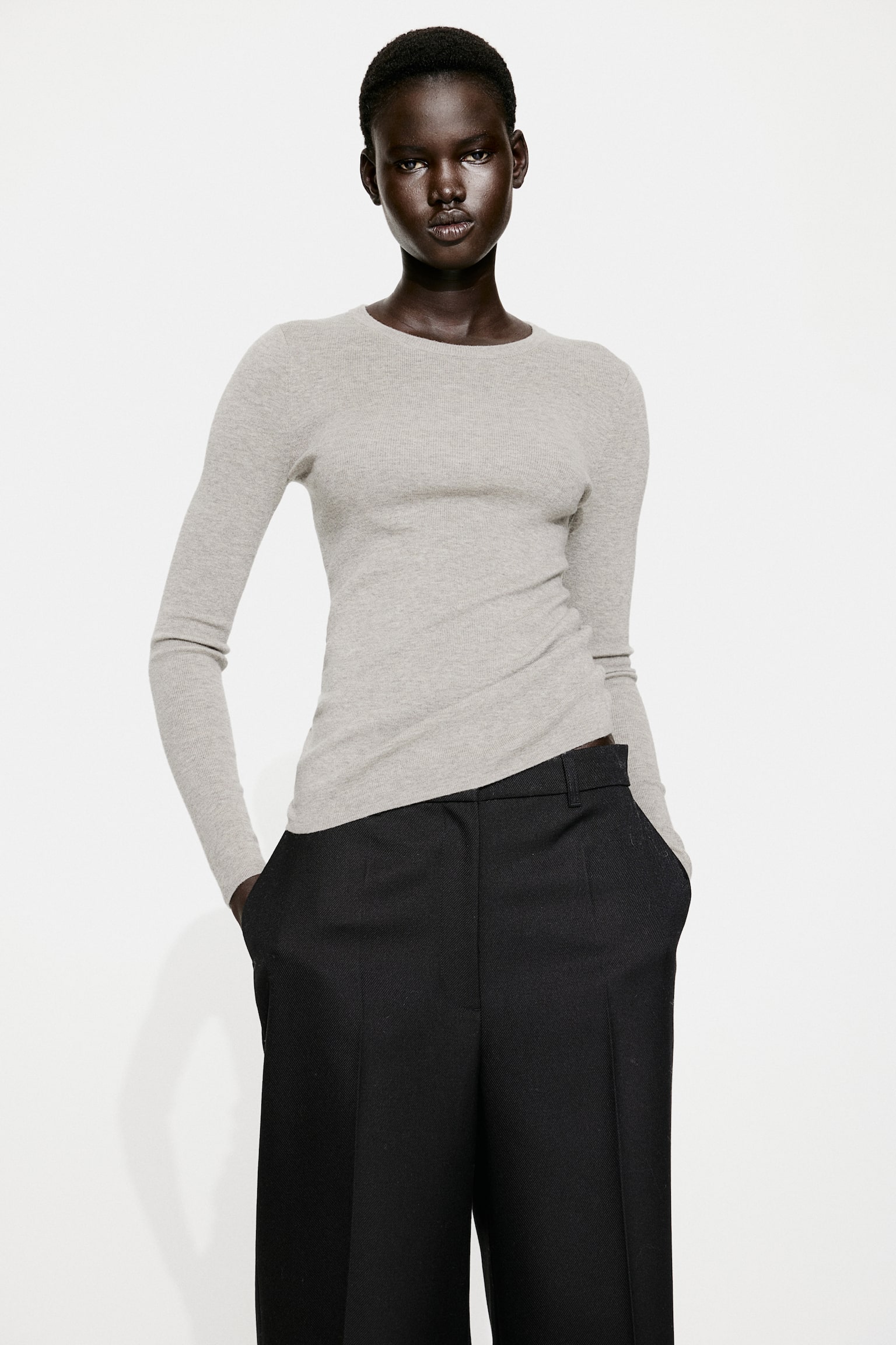 Fine-knit cashmere-blend top - Light greige marl/Black/Cream - 1