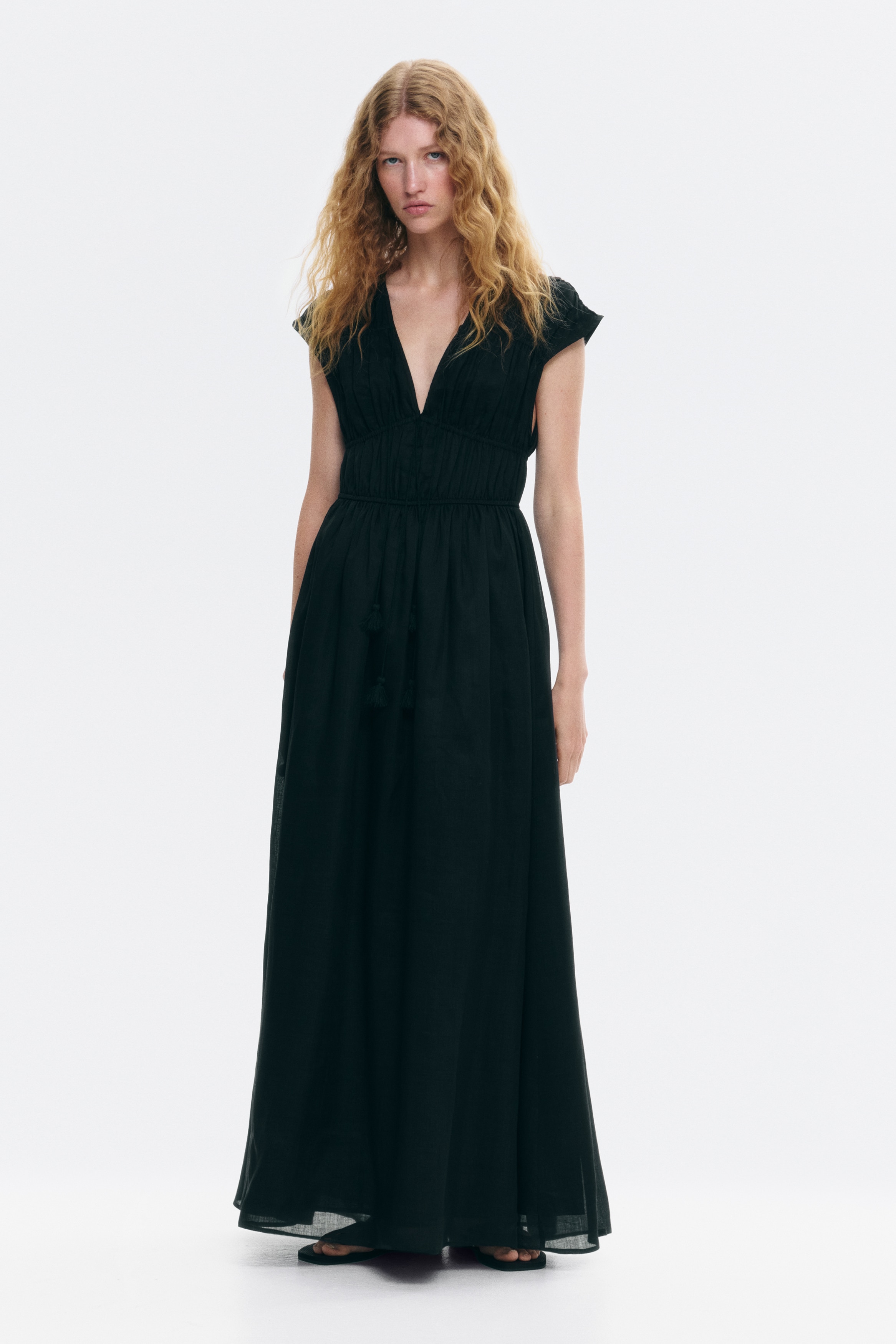 Black Maxi Dresses | Long-Sleeve, Formal & Satin | H&M US