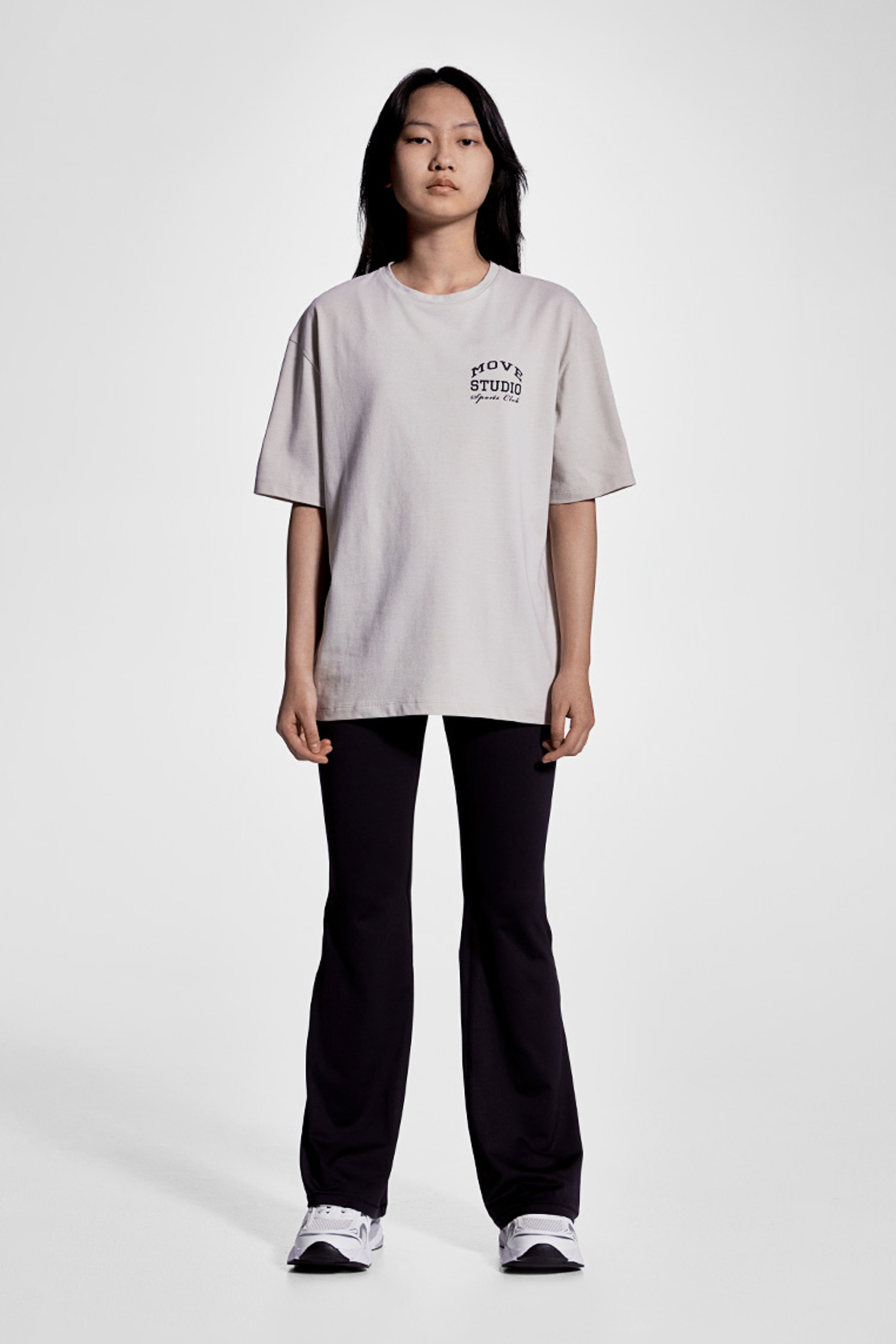 Oversized träningströja med tryck - Beige/Move studio