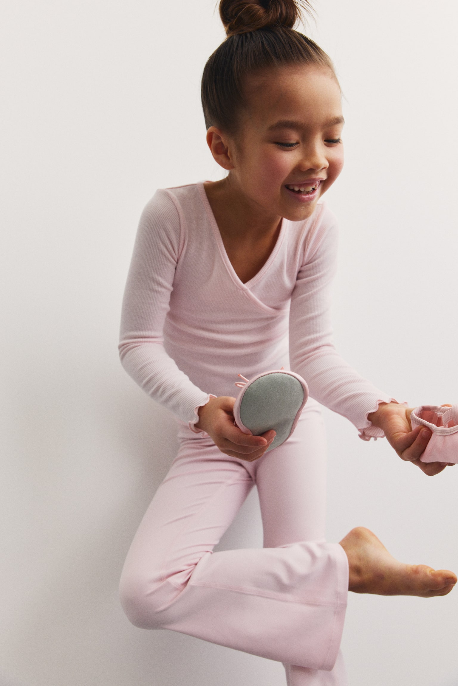 Leggings deportivos acampanados con SoftMove™ - Rosa claro/Morado tenue/Rosa oscuro/Gris/Rosa - 4