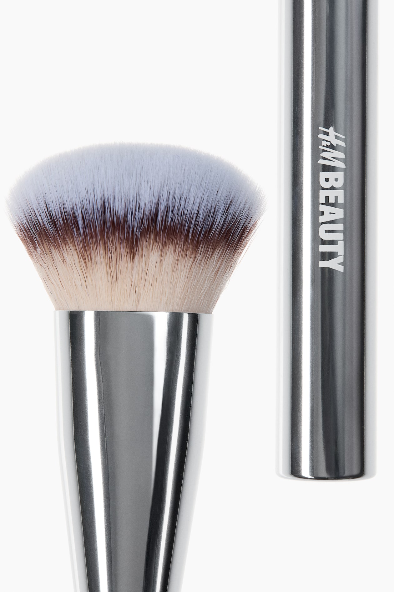 Buffing Foundation Brush - image 3