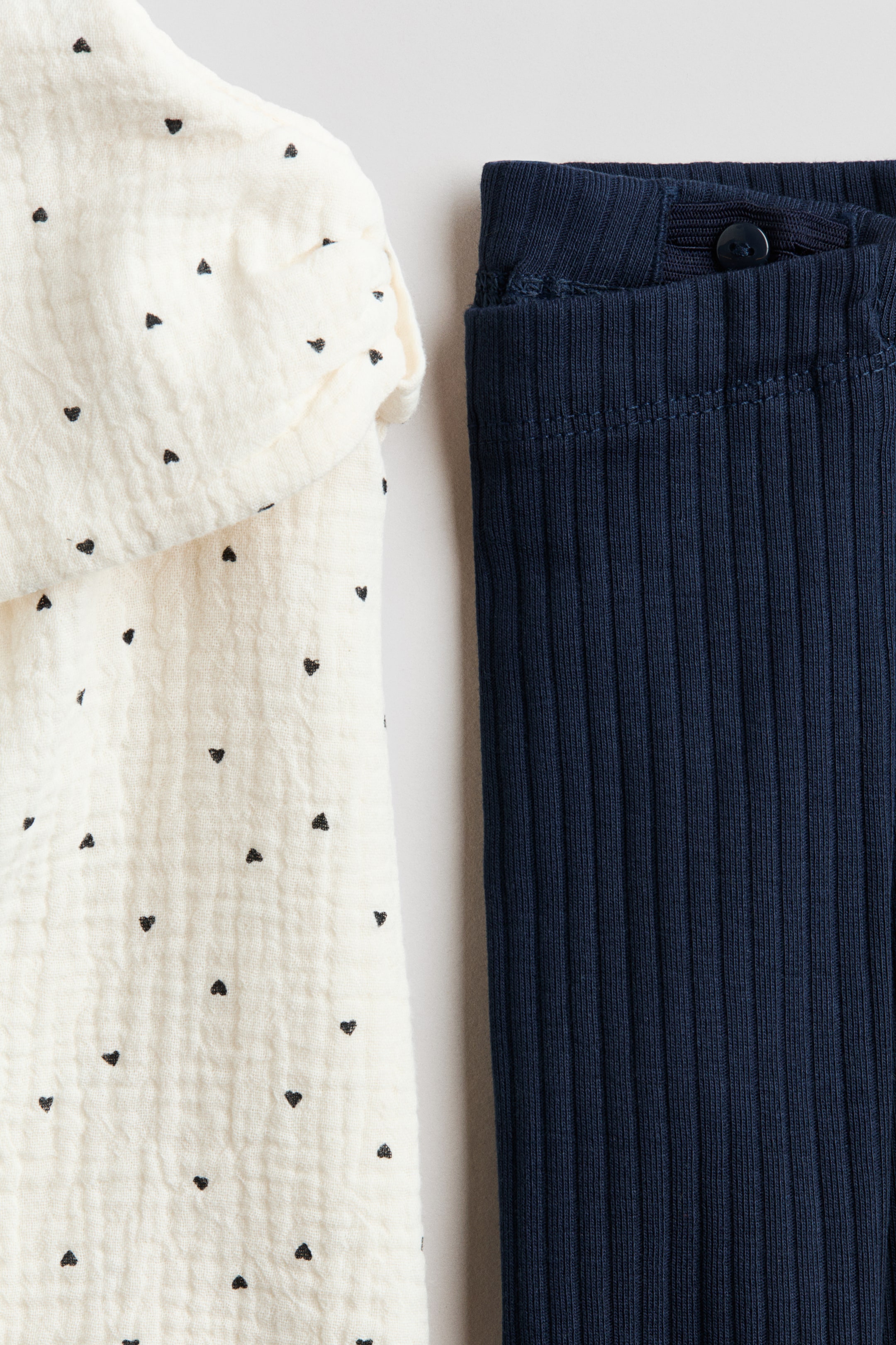 Ensemble 2 pièces avec blouse et legging