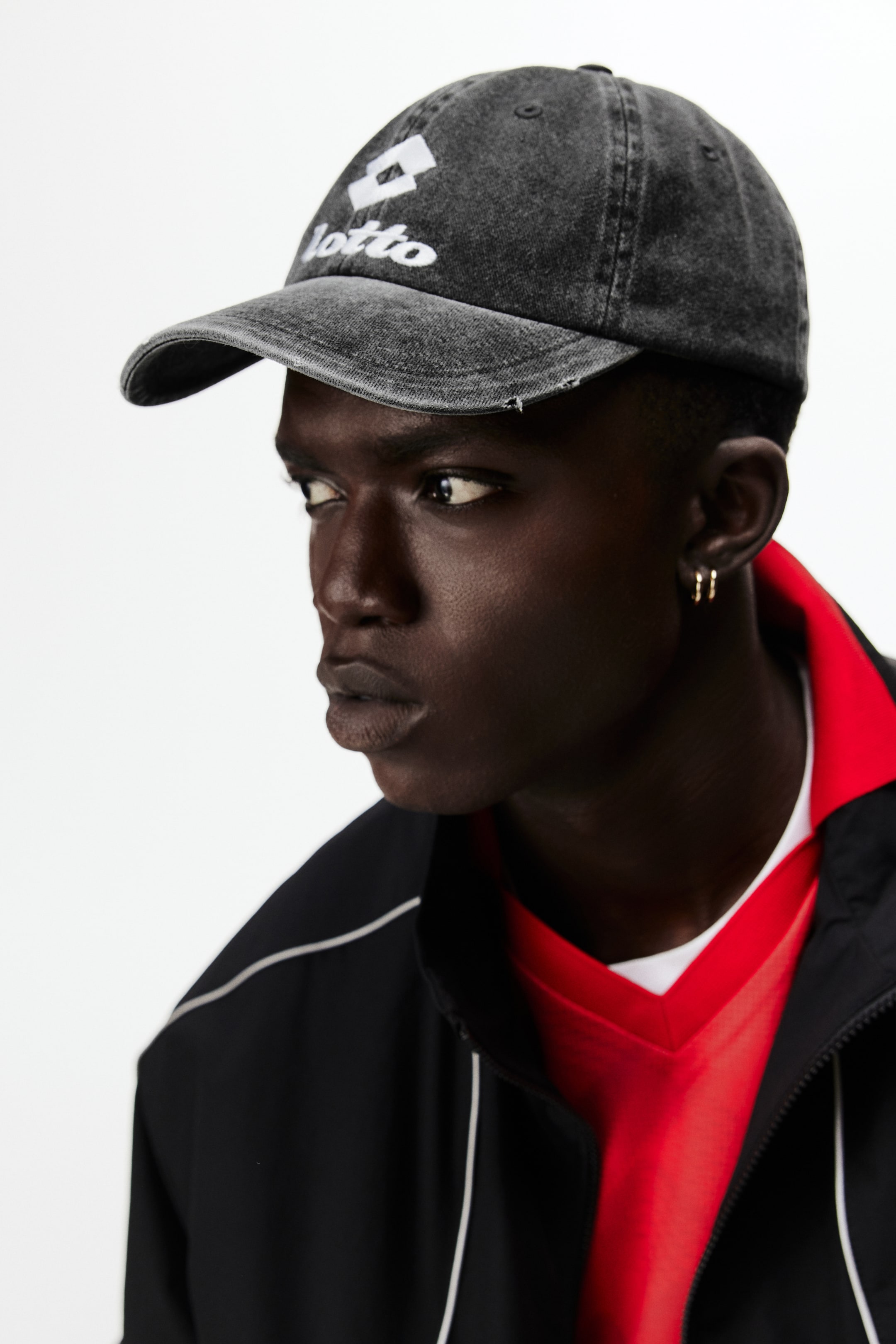 Cotton Twill Cap with Embroidered Motif
