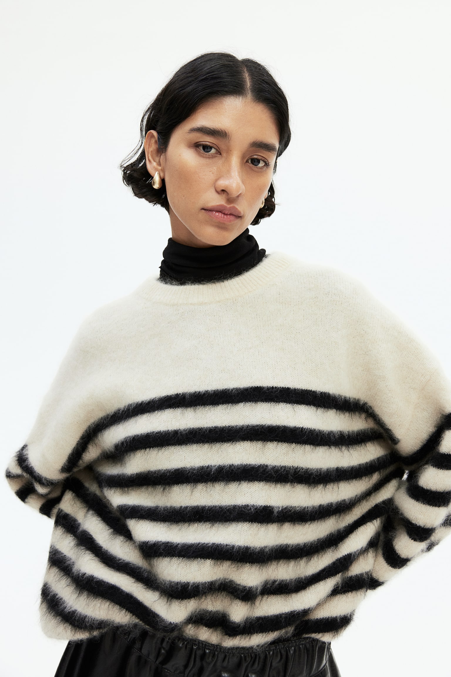 Oversized mohair-blend jumper - Light beige/Striped/Dark brown/Black/Light grey/White/Dark grey/Light pink/Beige - 4