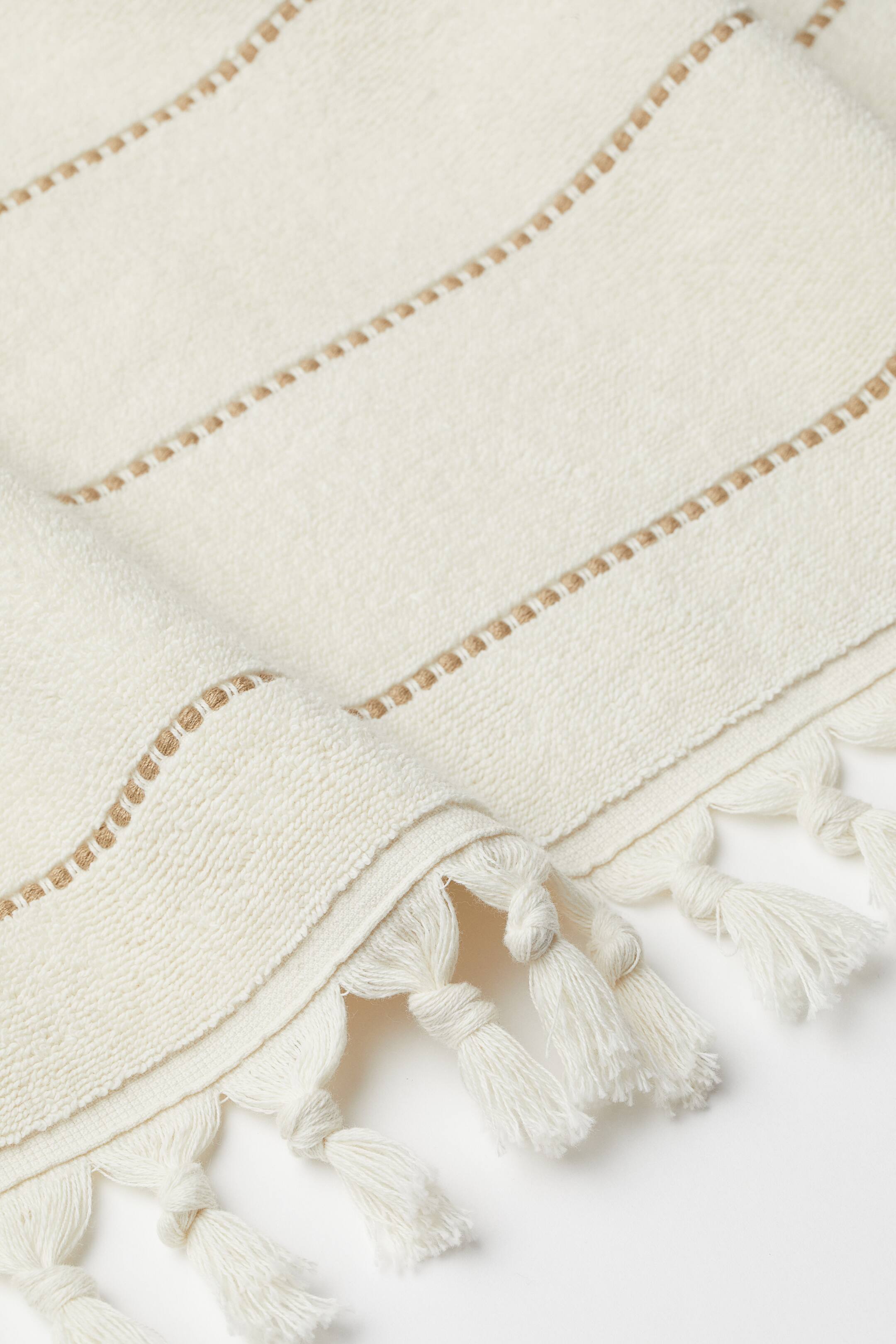 Größeres Bild ansehen: Handtuch mit Quasten - Naturweiß/Beige gestreift - Home All | H&M DE 3