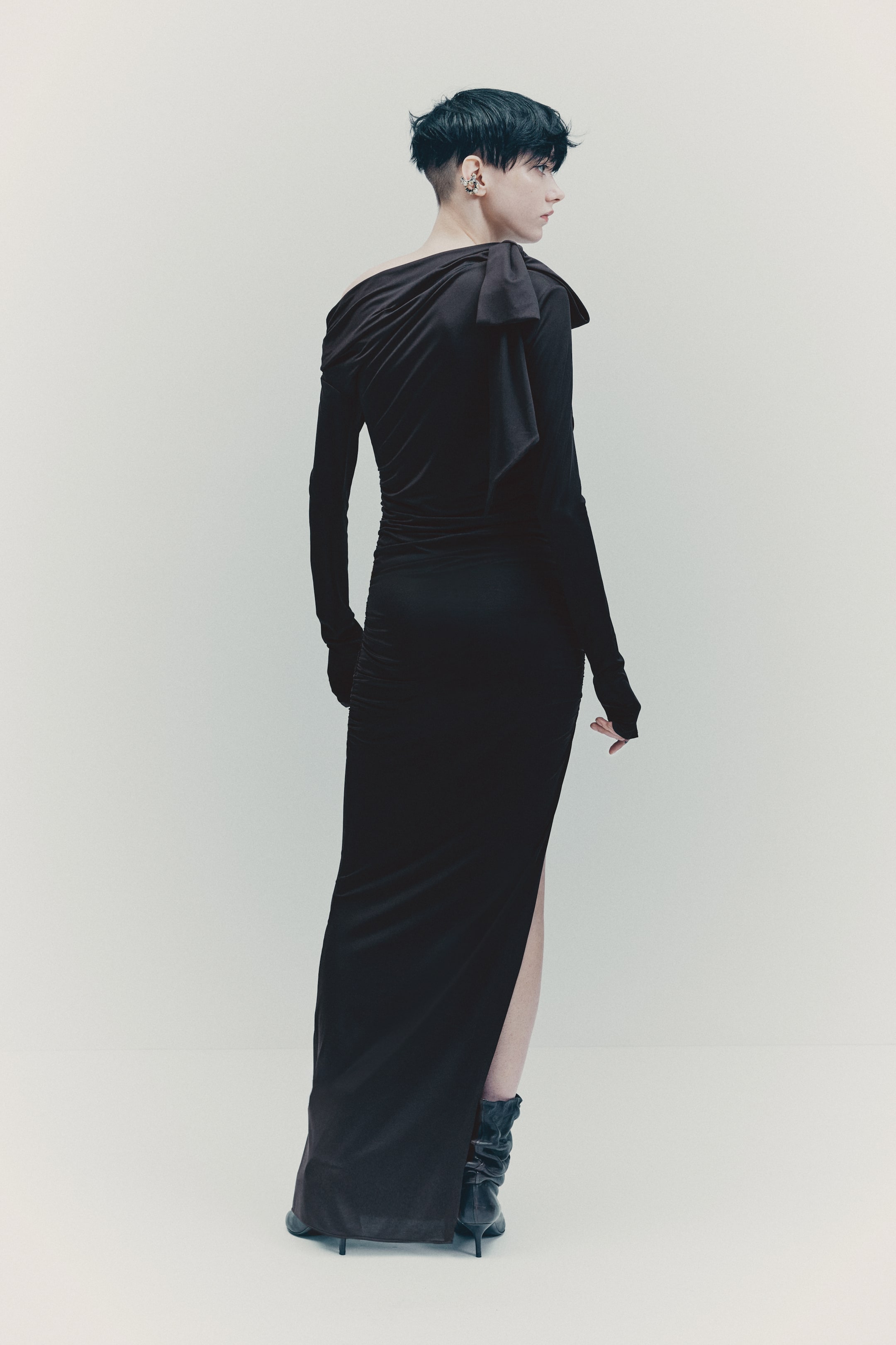 View larger image: Bow-Detail Bodycon Dress - Dark brown - Ladies | H&M CA 4