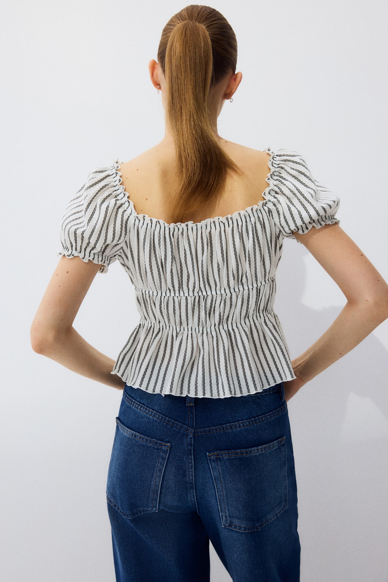 Puff-Sleeved Top - image 4