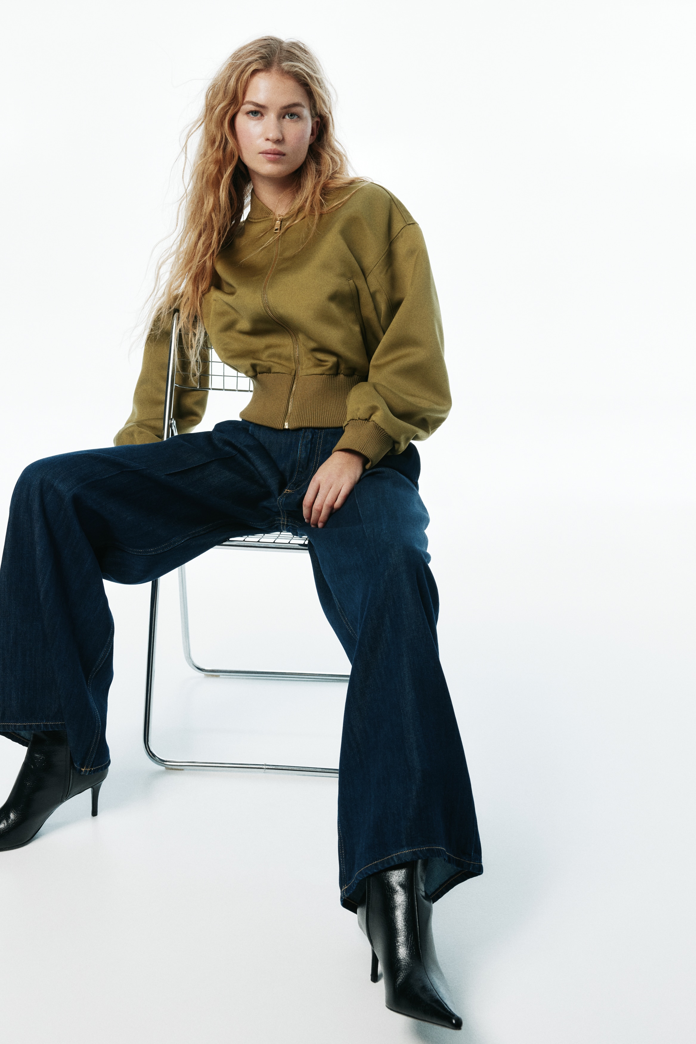 Loose Fit Wide Regular Jeans
