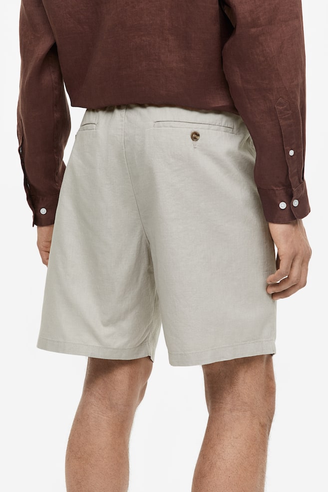 Regular Fit Linen-blend shorts - Light grey/Light beige/White/Dark brown/dc - 4