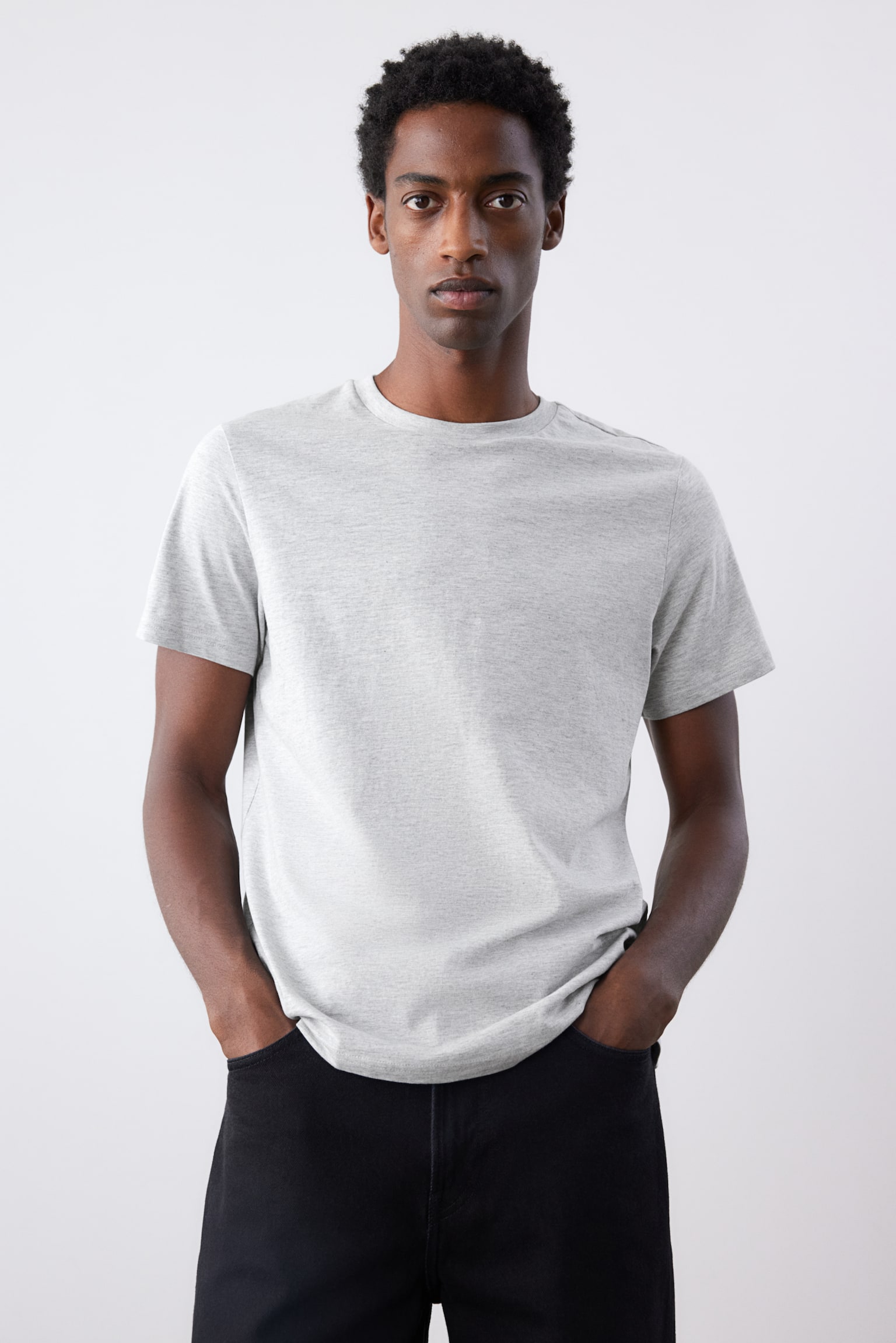 Regular Fit T-shirt - Grey marl/Black/Light beige/Dark blue/Burgundy/Dark grey/Forest green/Light beige/Dark brown/Black marl/Light green/Turquoise/Light green/Pink/Dark aubergine/White/Khaki green/Blue - 1