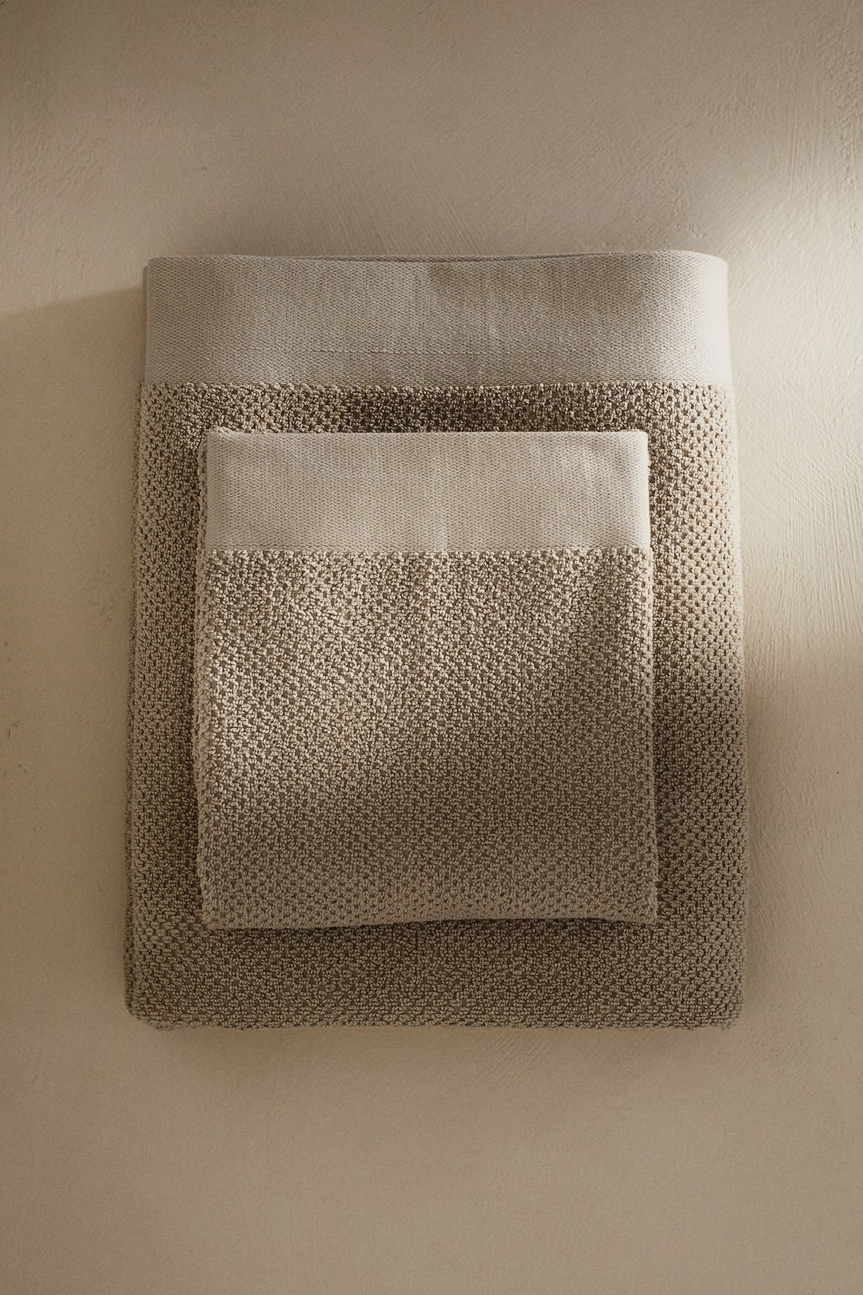 Cotton Terry Bath Sheet - Light beige - Home All | H&M US