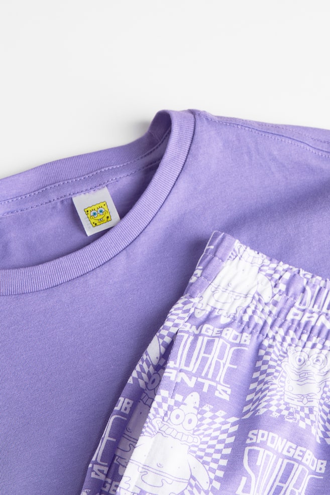 Regular Fit Pyjama T-shirt and shorts - Purple/SpongeBob/White/Garfield/White/Disney100/Coral/Garfield - 7