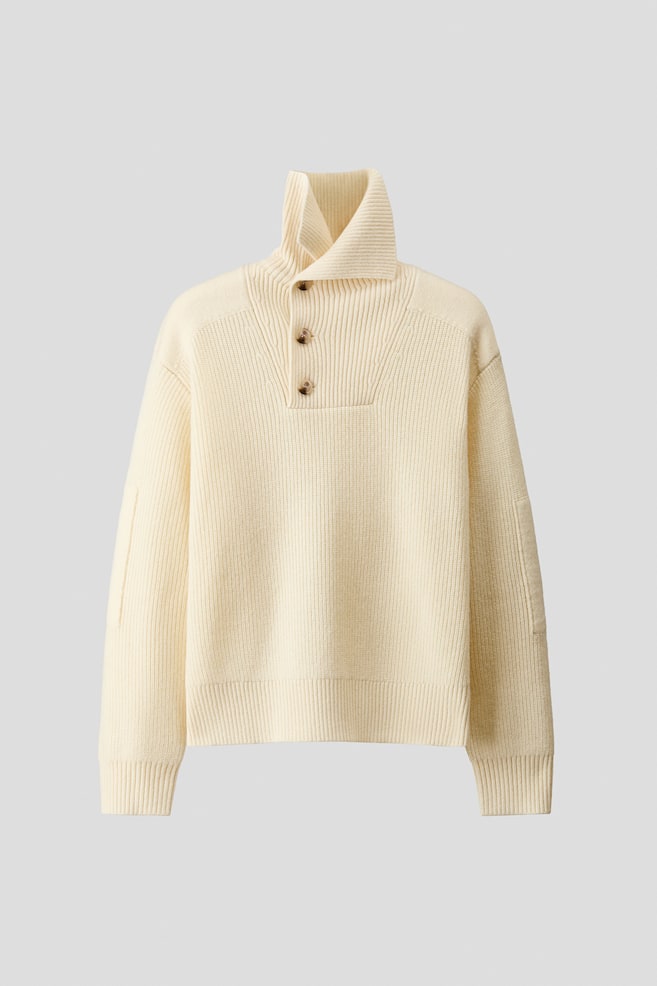 Suéter de lana Regular Fit con cuello esmoquin - Beige claro - 1
