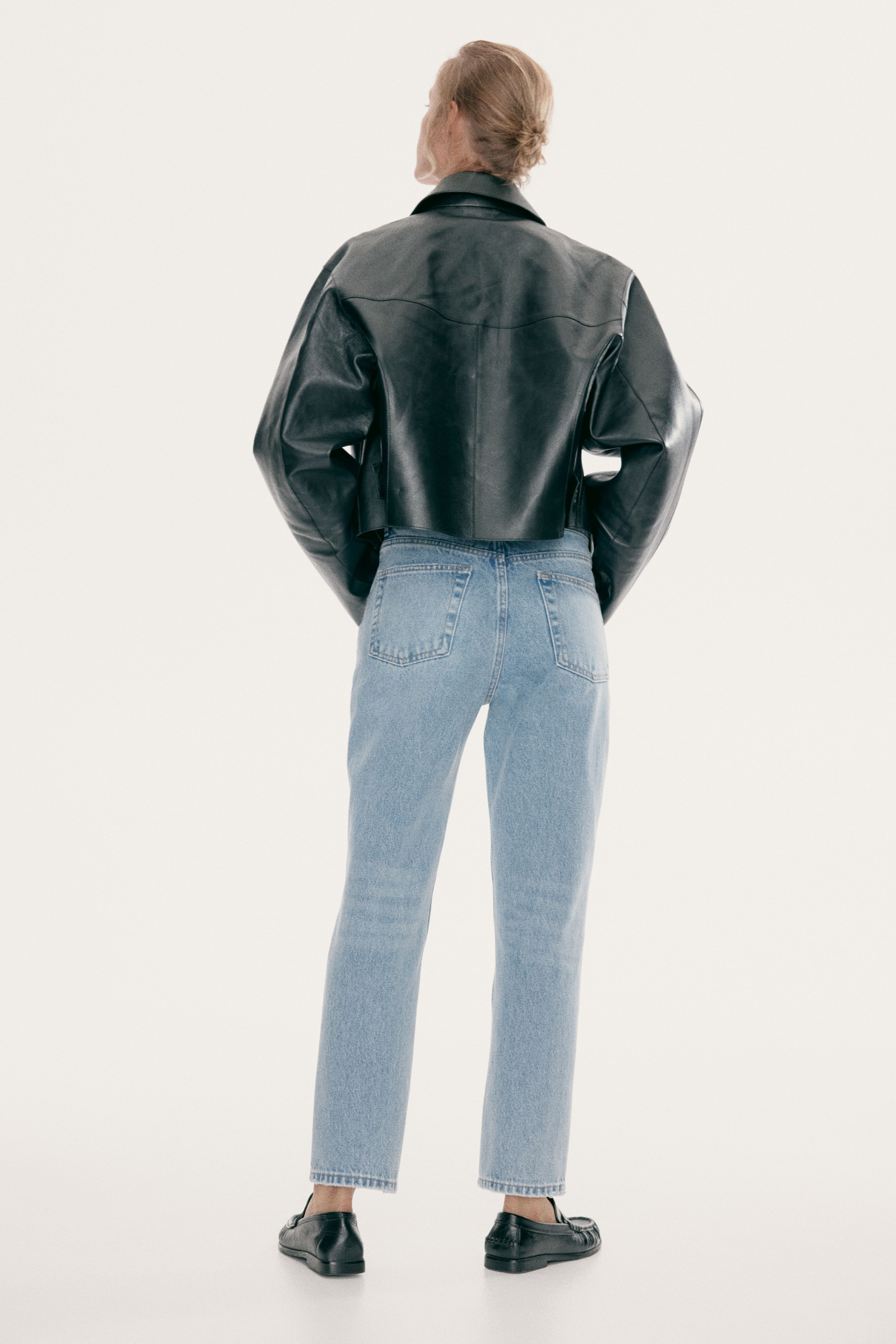 Slim Straight High-Waist Ankle Jeans
