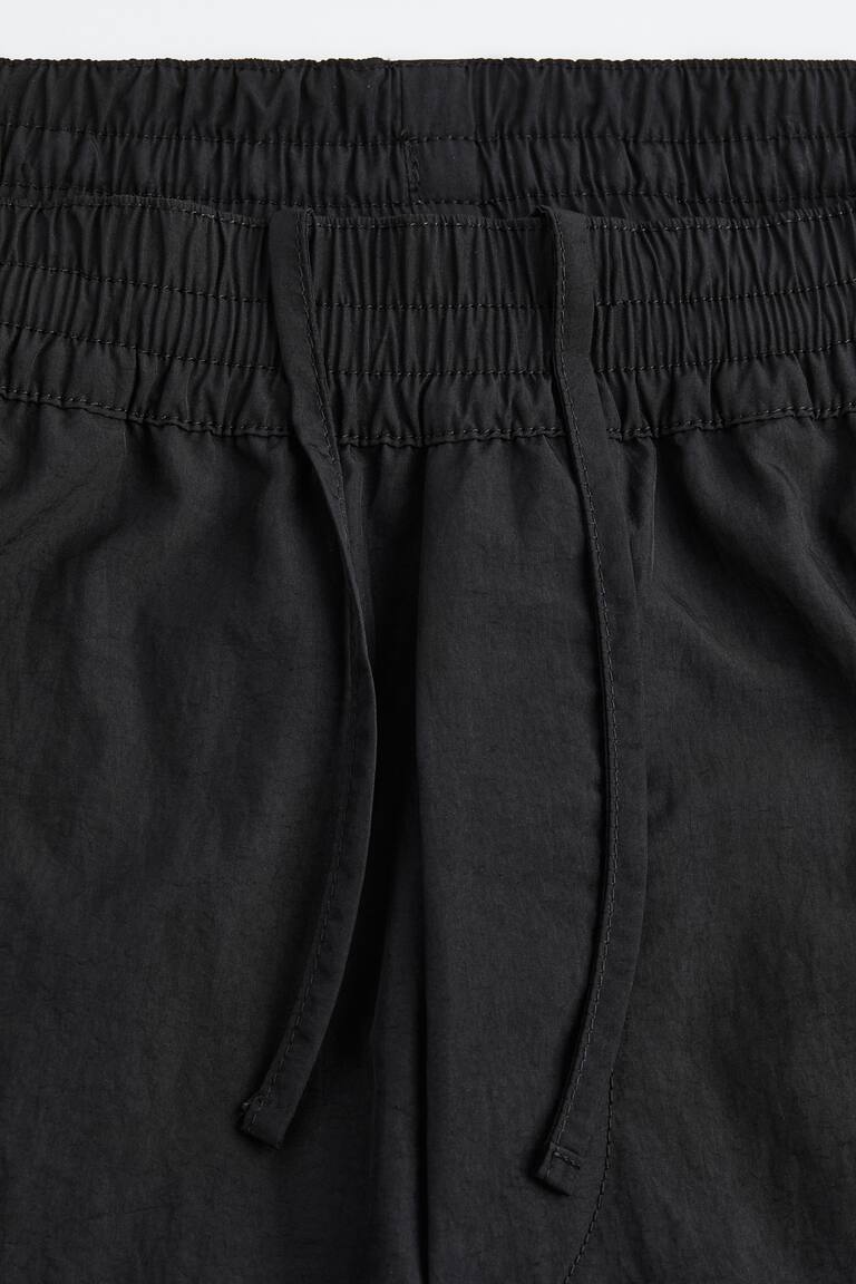 plllllleeesse Nylon track Pants BLACK（Loose Fit Nylon track pants）