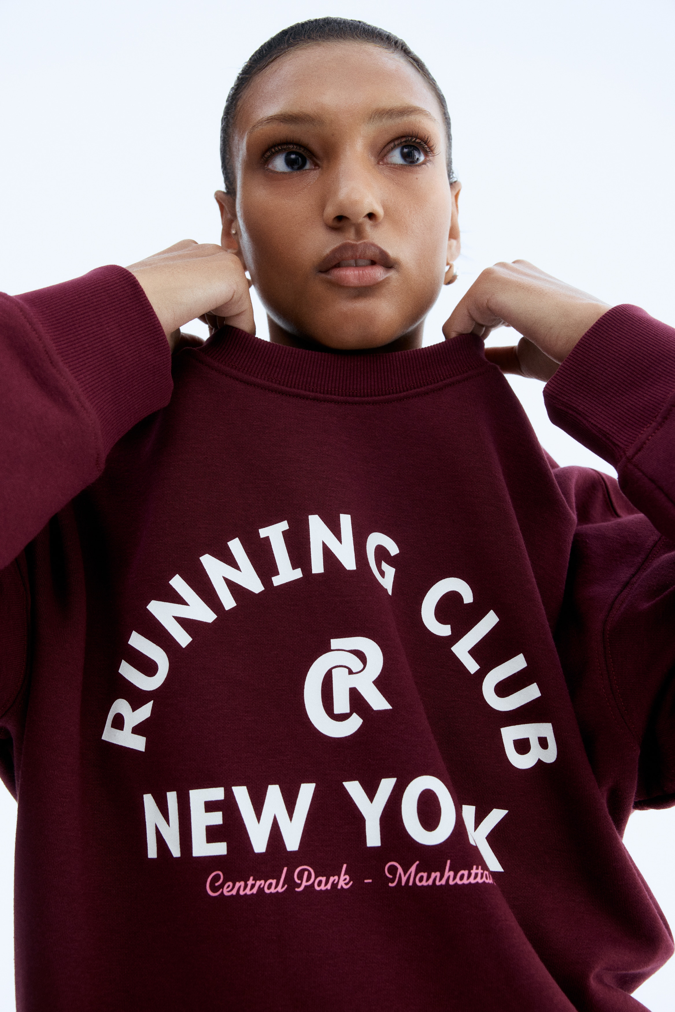Sweatshirt with Text Motif - Burgundy/Running Club - Ladies