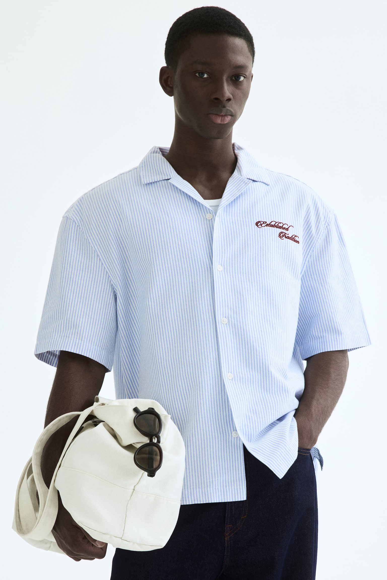 Relaxed Fit Embroidered-motif cotton resort shirt - Light blue/Dark blue - 1