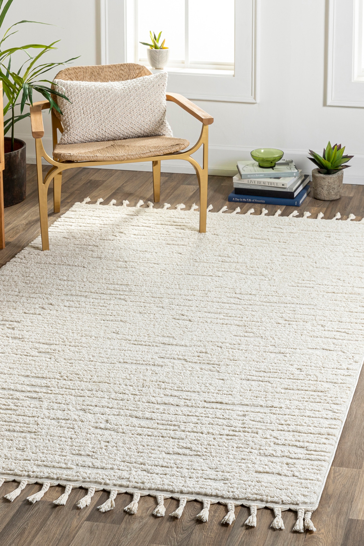 Nora Global High Pile Fringe Rug - Beige