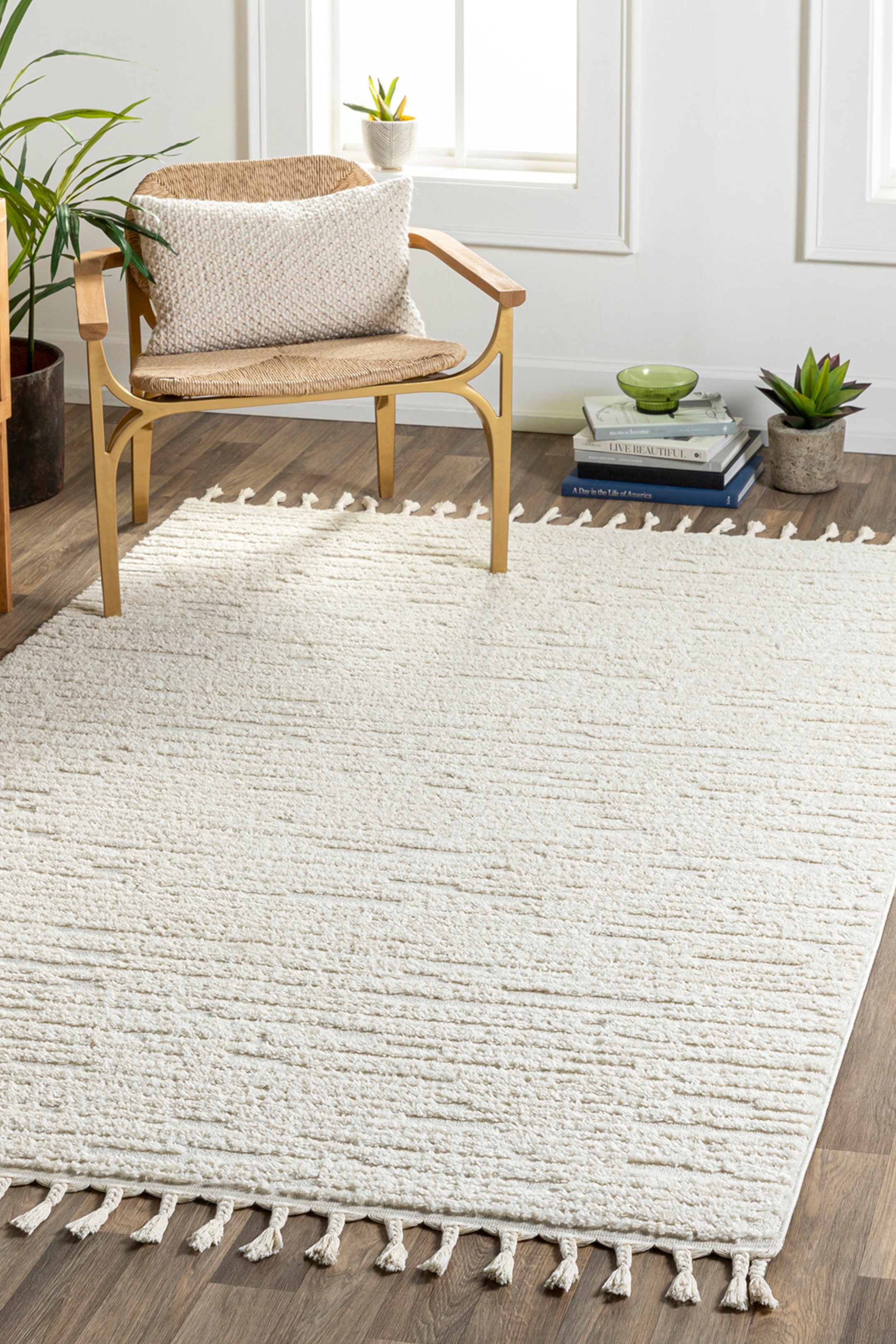 View larger image: Nora Global High Pile Fringe Rug - Beige - Livabliss - Home All | H&M GB 1
