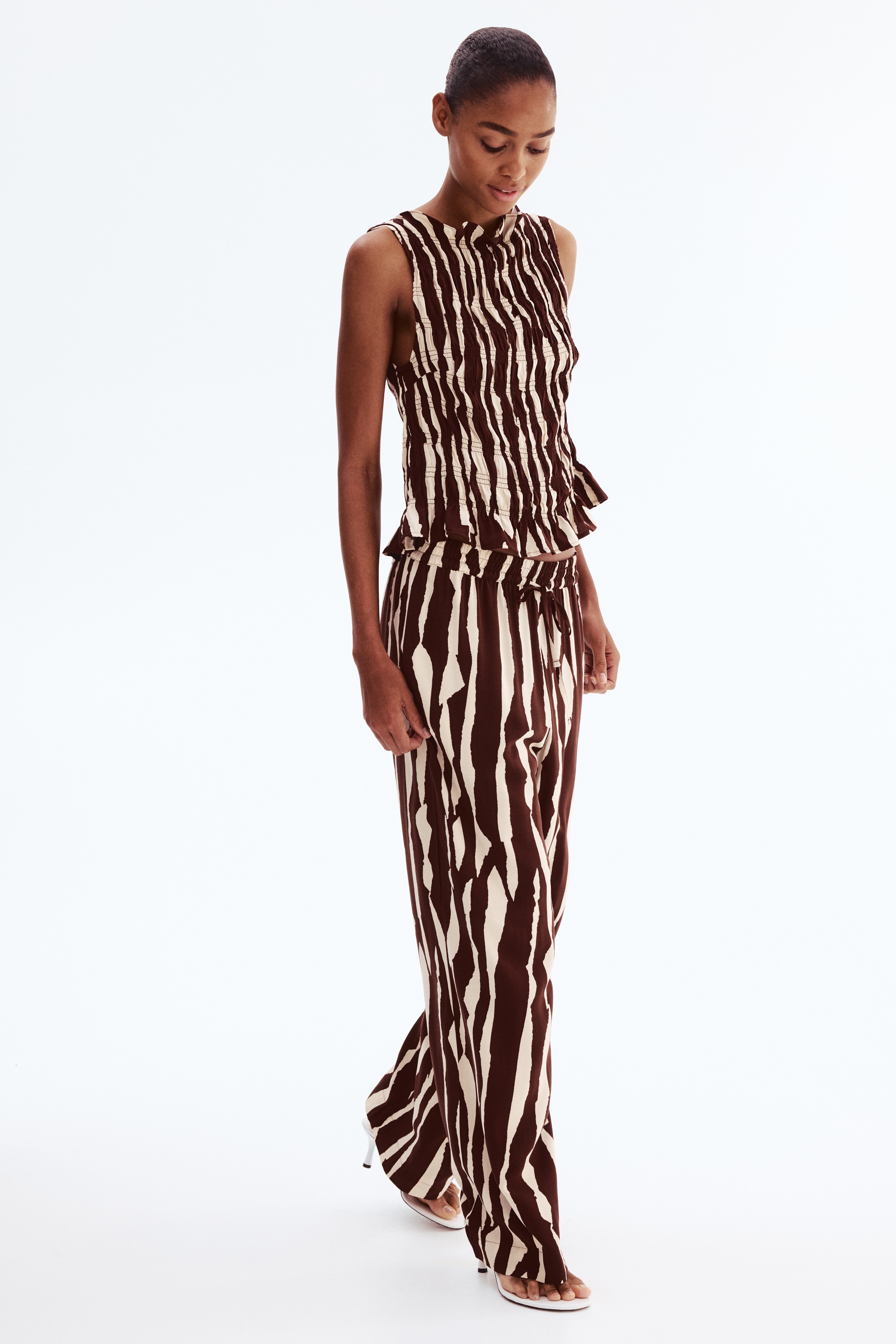 Viscose drawstring trousers - Dark brown/Patterned/Black/Patterned/Dark khaki green