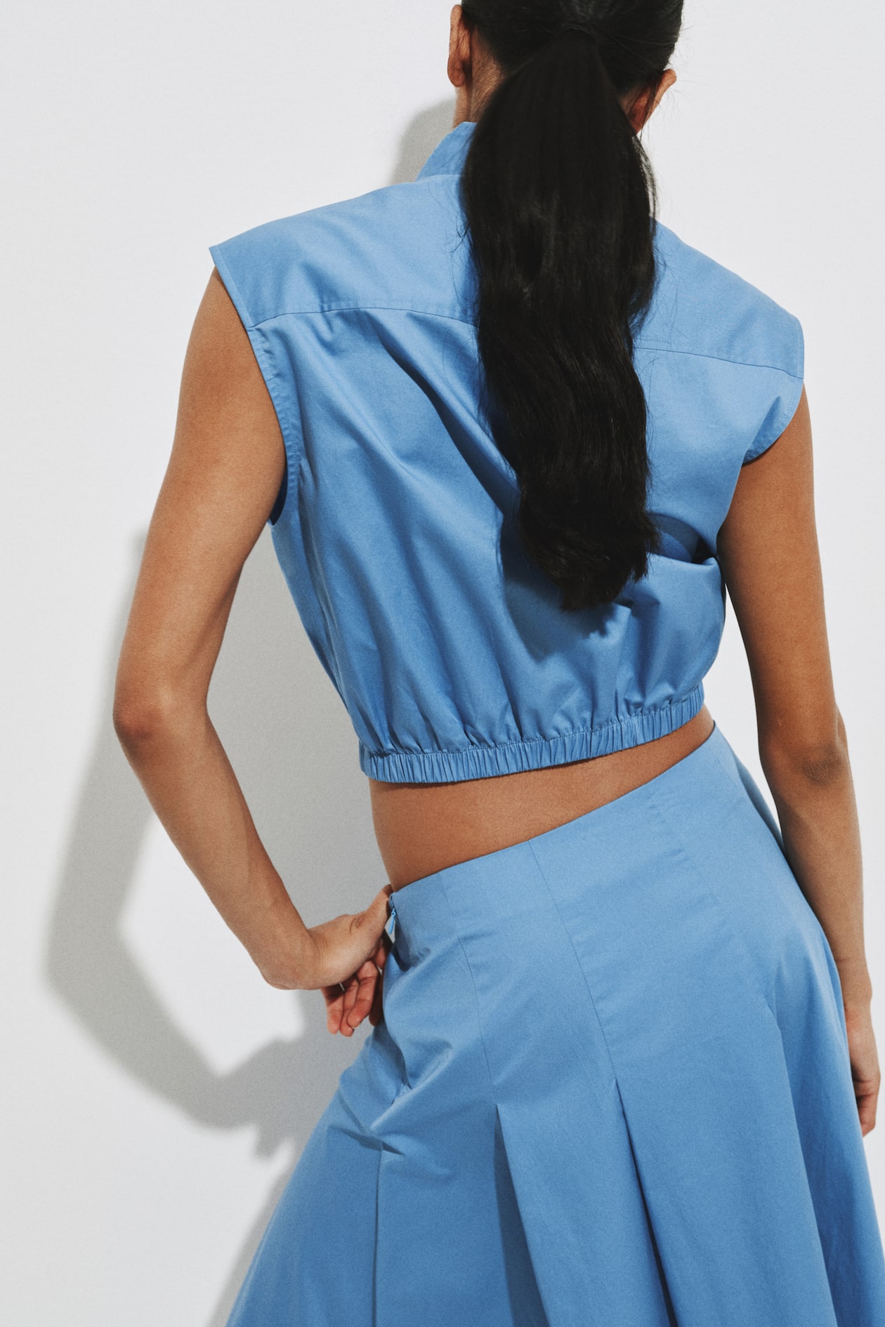 Sleeveless Poplin Shirt - image 3