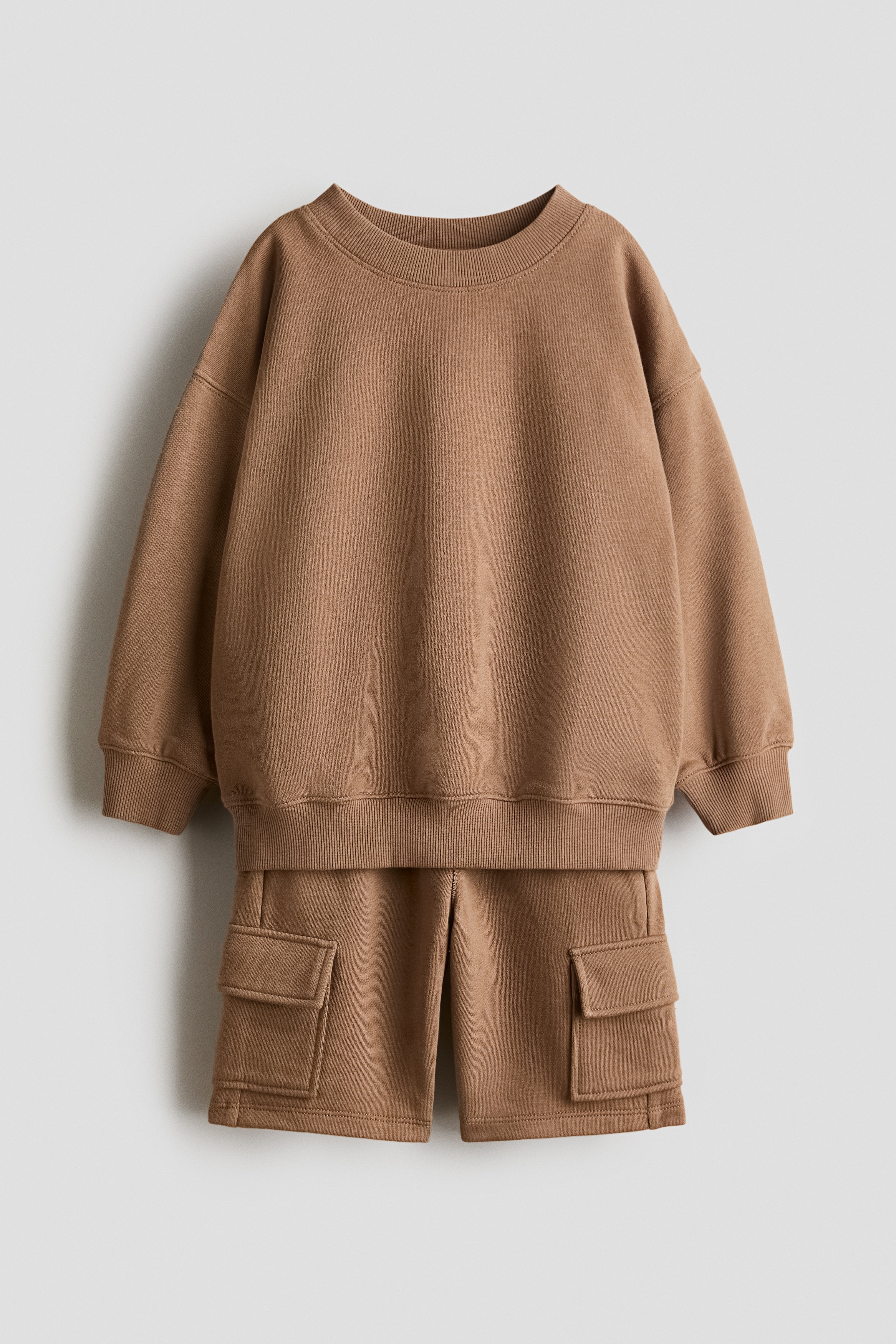 2-delat sweatshirtsetModell