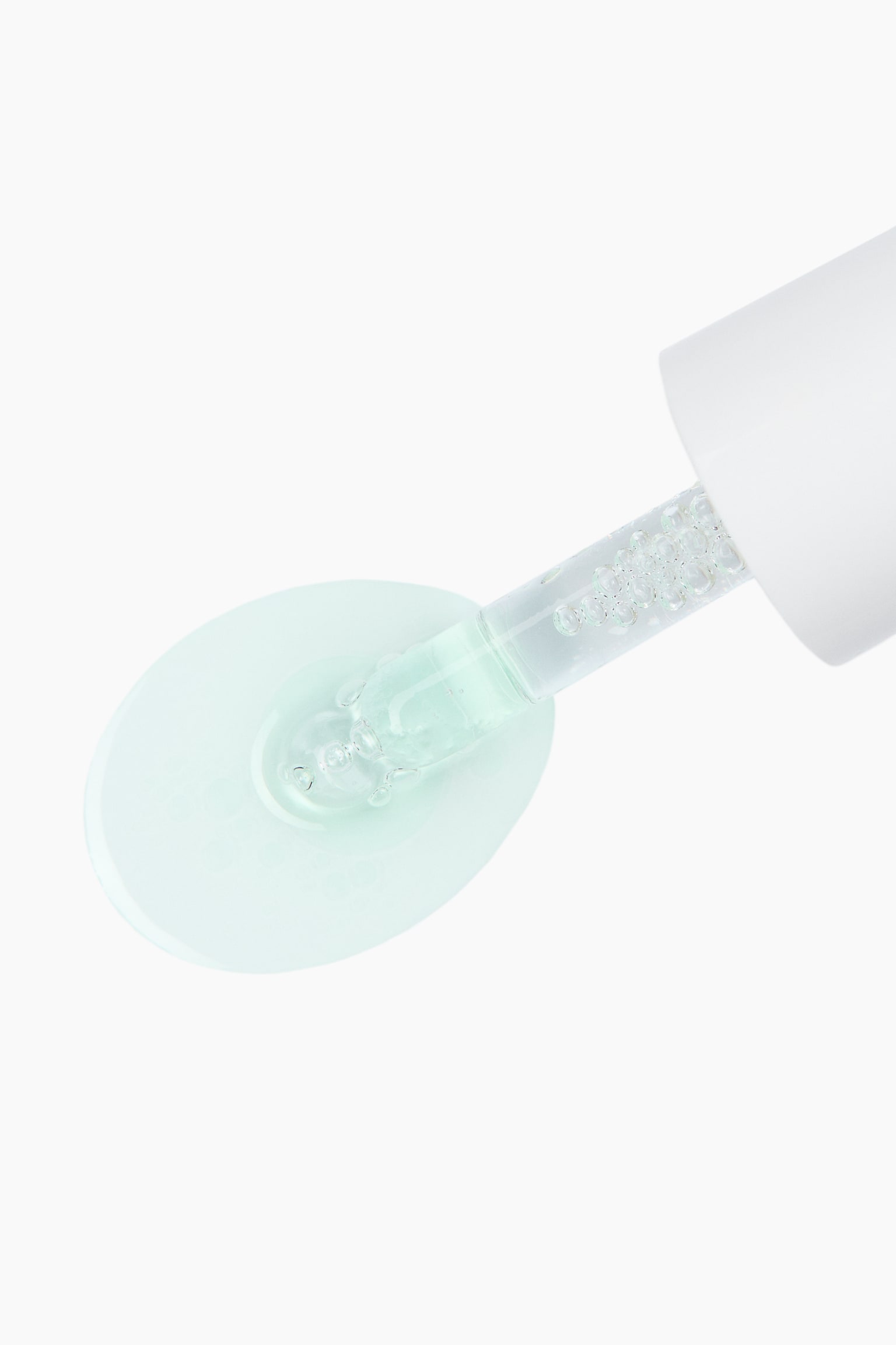 Масло для ногтей H&M Oil-in-Serum Care Drops, цвет: Светлый зелёный — фото 2
