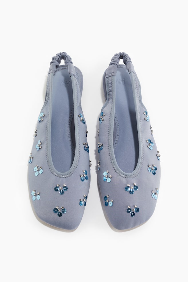 Slingpumps mit Verzierungen - Mattblau - 1