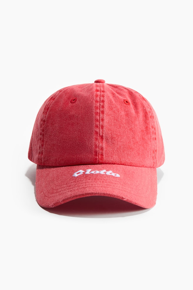 Casquette en sergé de coton avec motifs brodés - Rouge/Loto - 1