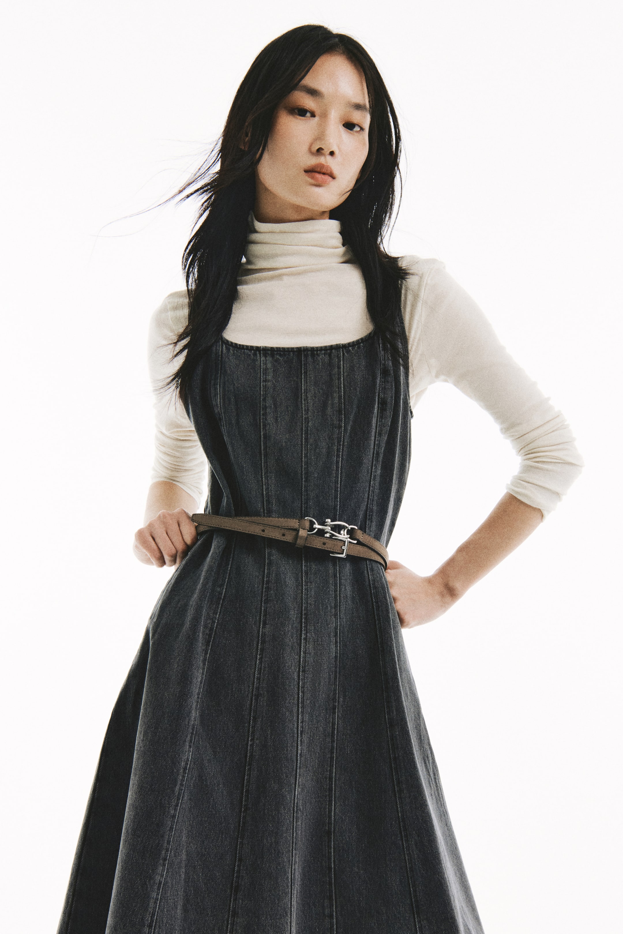 View larger image: Flared-skirt denim dress - Denim grey - Ladies | H&M HK 2