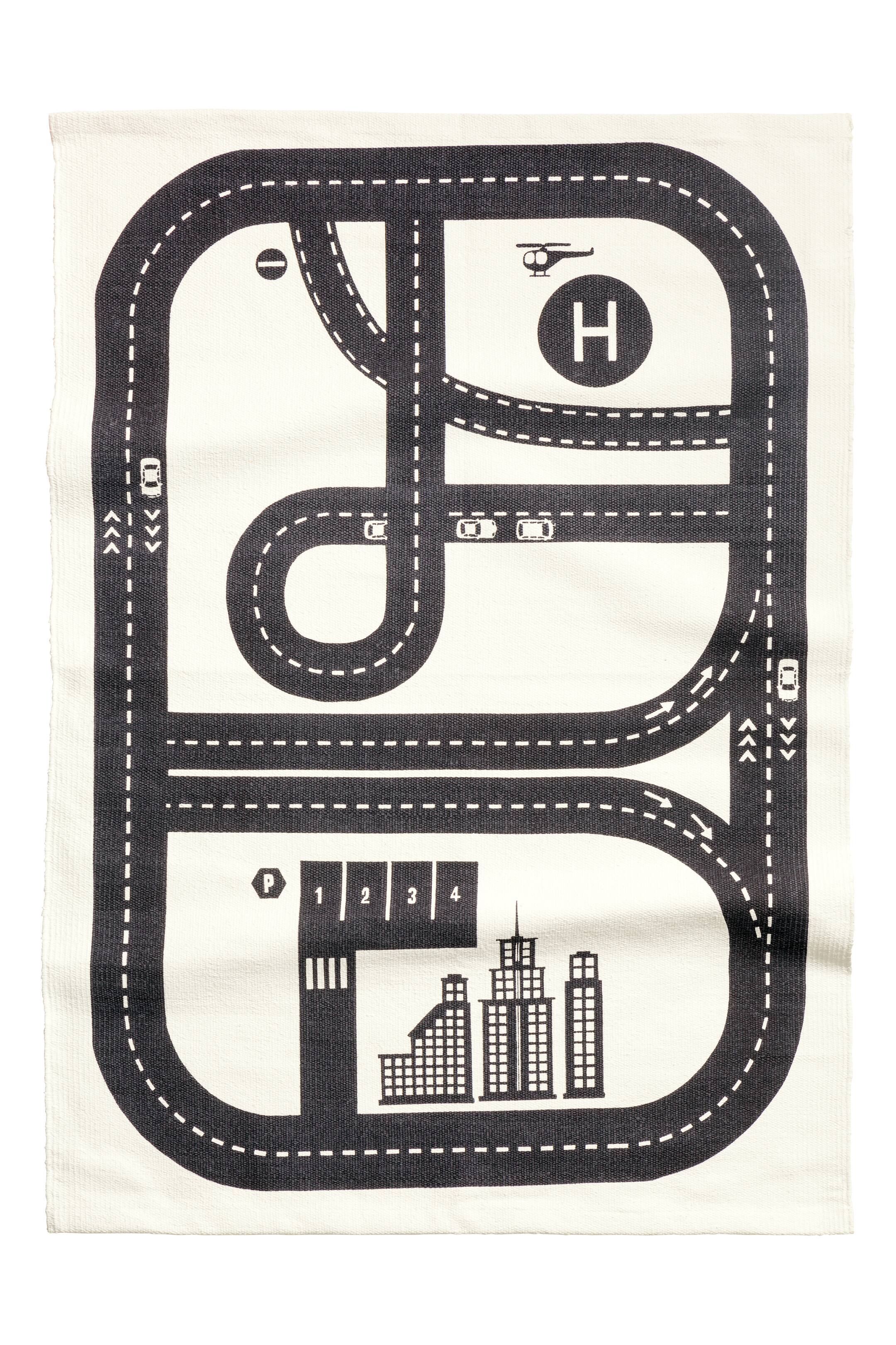 Grösseres Bild ansehen: Cotton rug with print motif - Weiss/Rennbahn - HOME | H&M CH 1