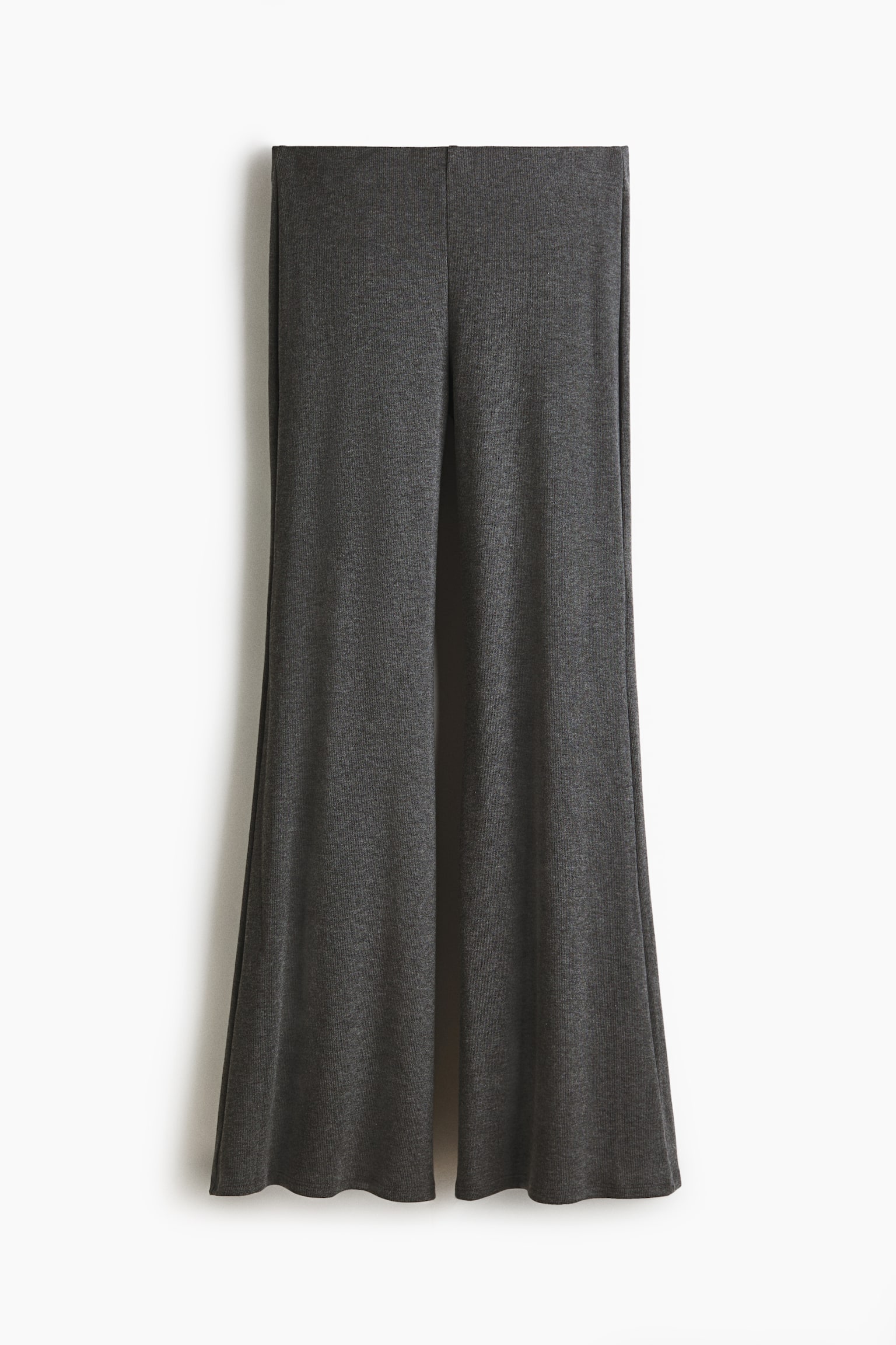 Женские брюки H&M Flared fine-knit trousers, цвет: Тёмный серый меланжевый — фото 1