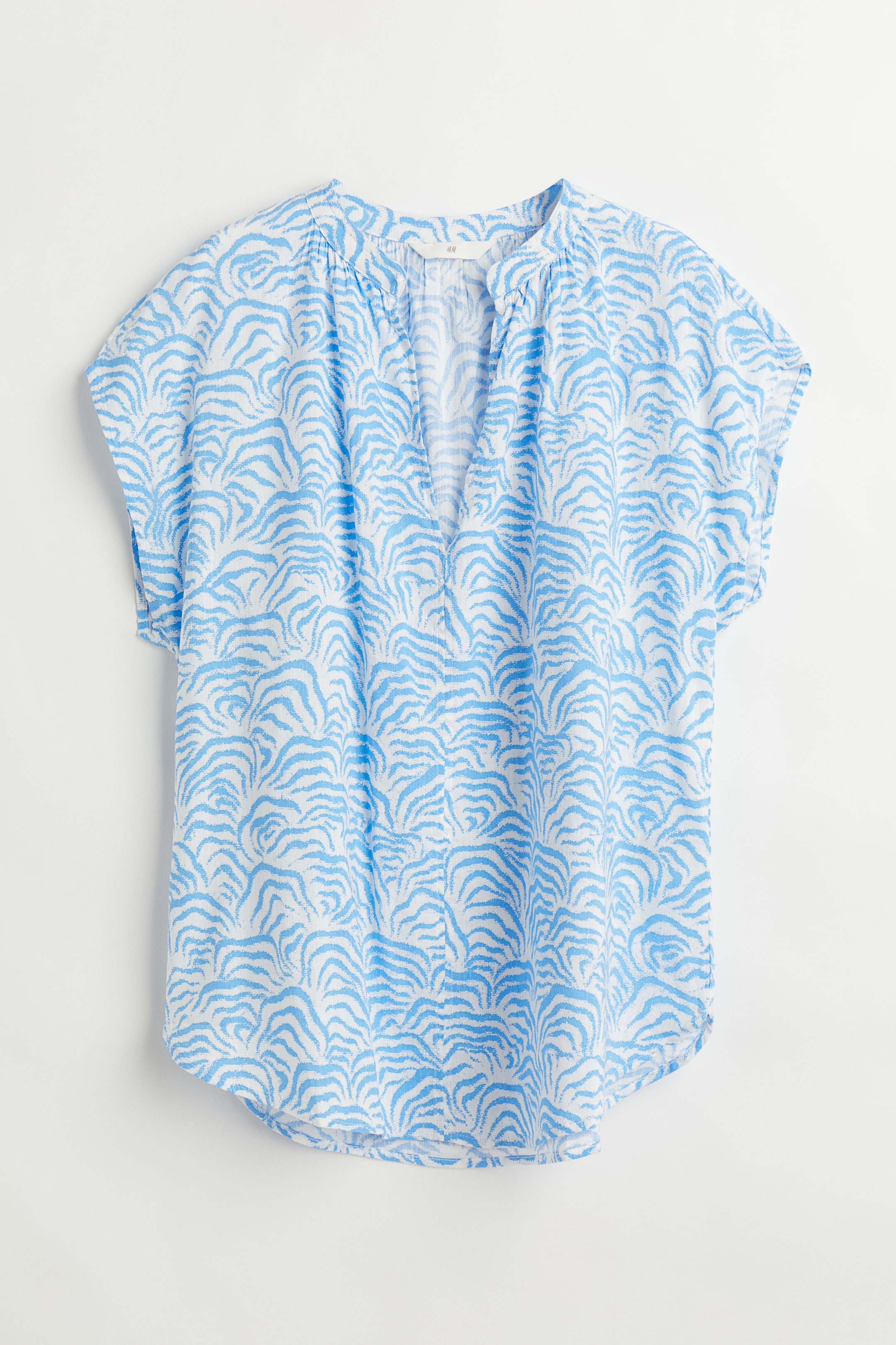 View larger image: V-neck blouse - Light blue/Patterned - Ladies | H&M 1