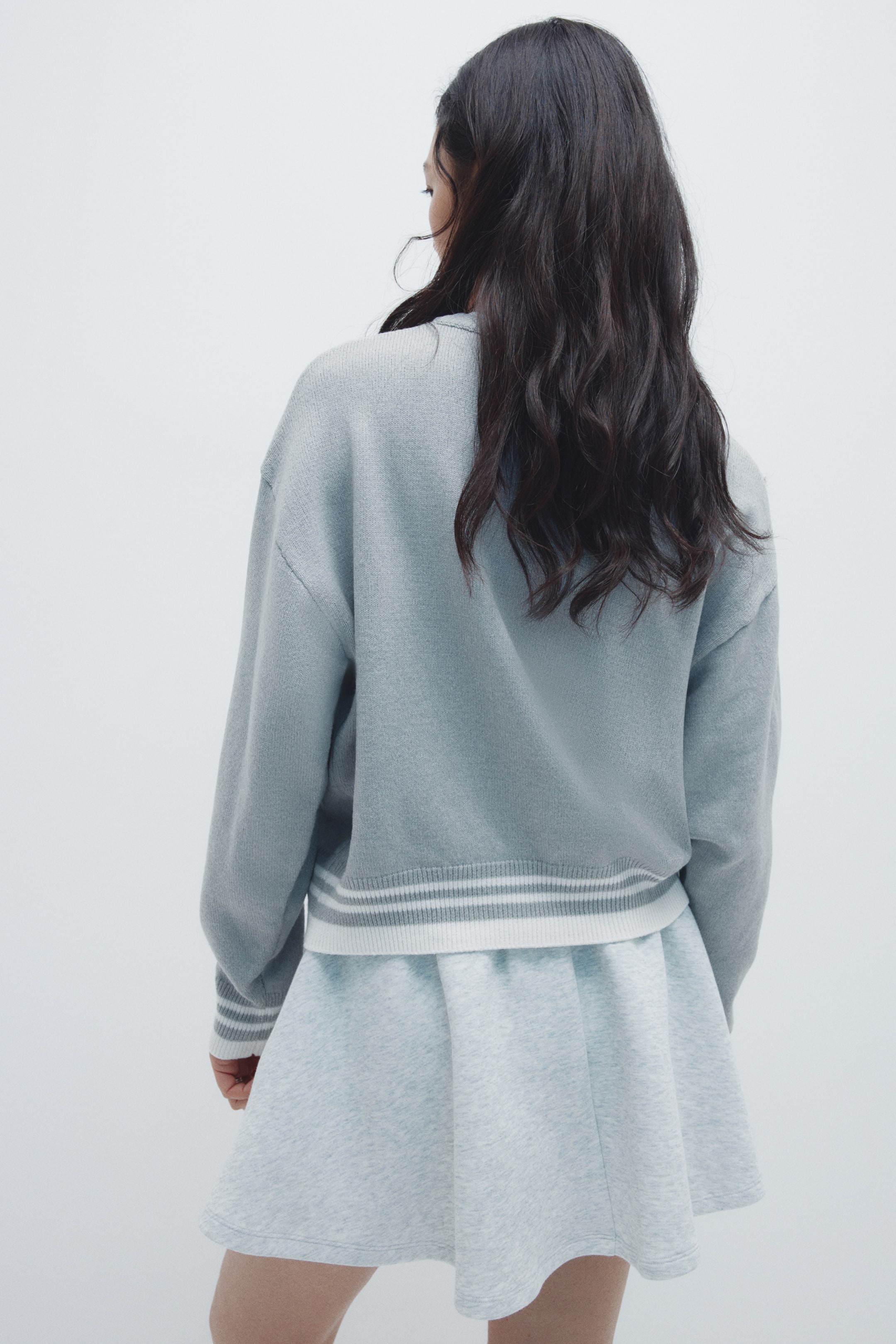 拡大画像を表示: Layered-look jumper - ライトグレー - レディース | H&M JP 4