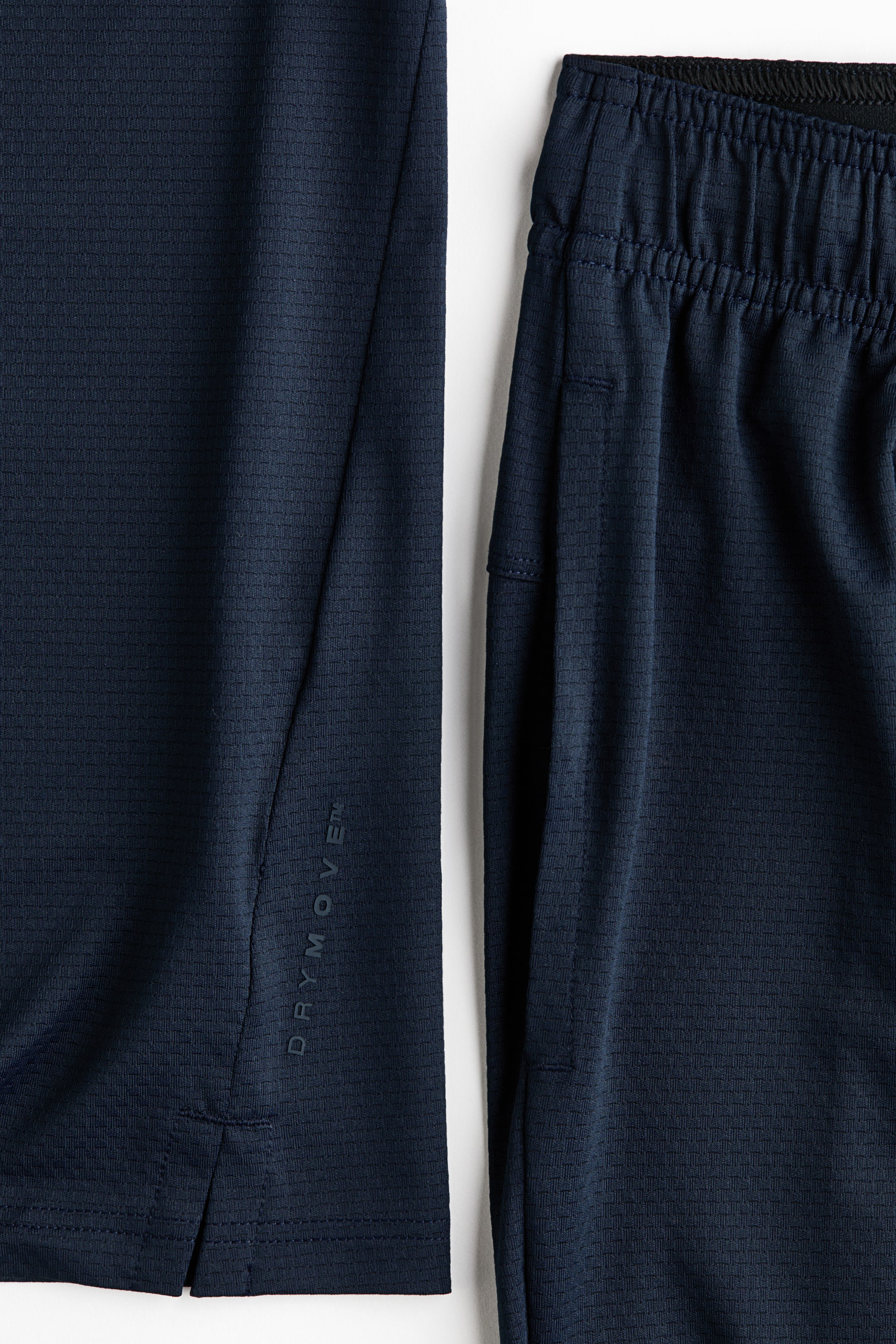 2-Piece Sports Set with DryMove™