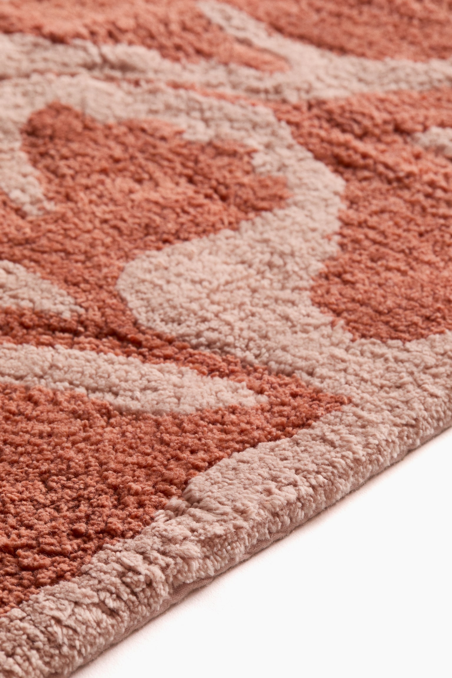 Tufted cotton bath mat - Rust red/Floral/Light beige/White/Khaki green/White - 3