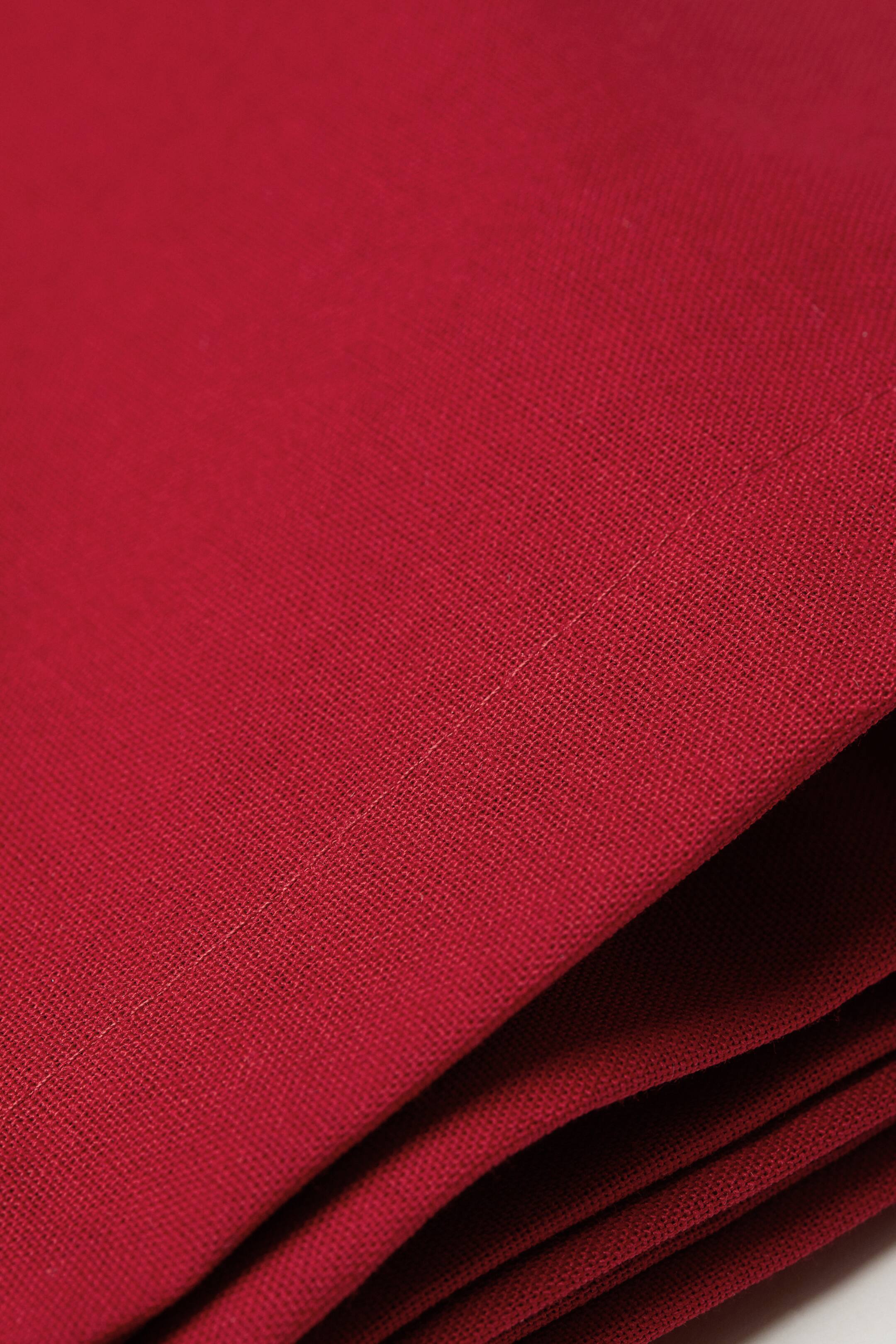 Größeres Bild ansehen: Baumwolltischdecke - Rot - Home All | H&M DE 2