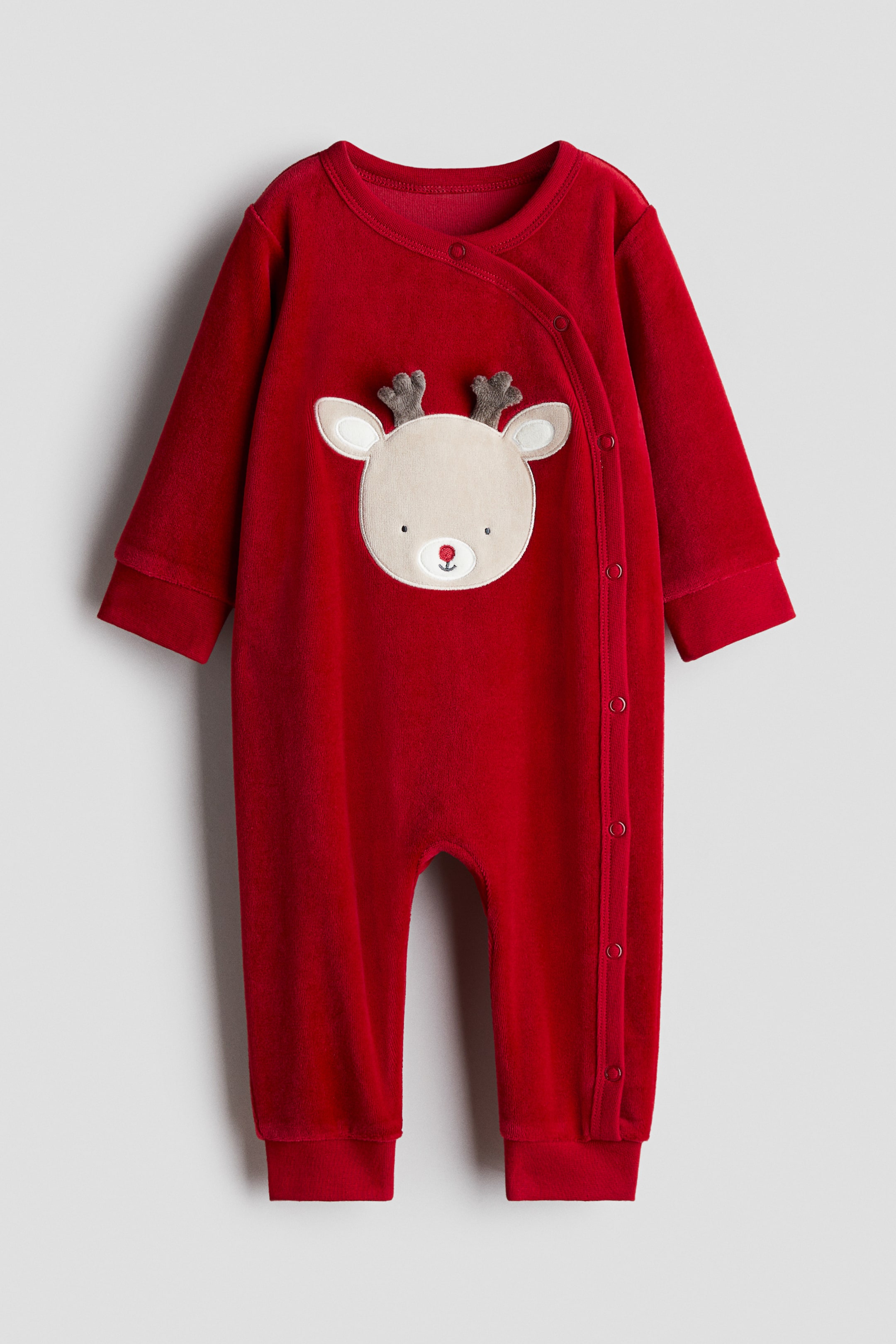 拡大画像を表示: ベロアカバーオールパジャマ - レッド/レインディア - Kids | H&M JP 1